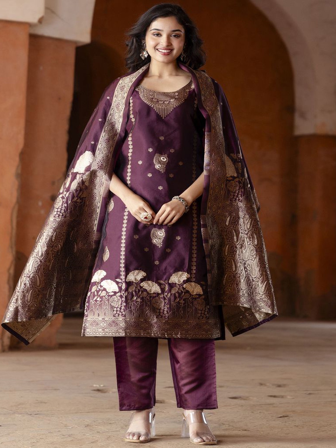 KALINI Women Floral Printed Regular Kurta with Trousers & With Dupatta, Coffee brown
KALINI Women Floral Printed Regular Kurta with Trousers & With Dupatta, Coffee brown