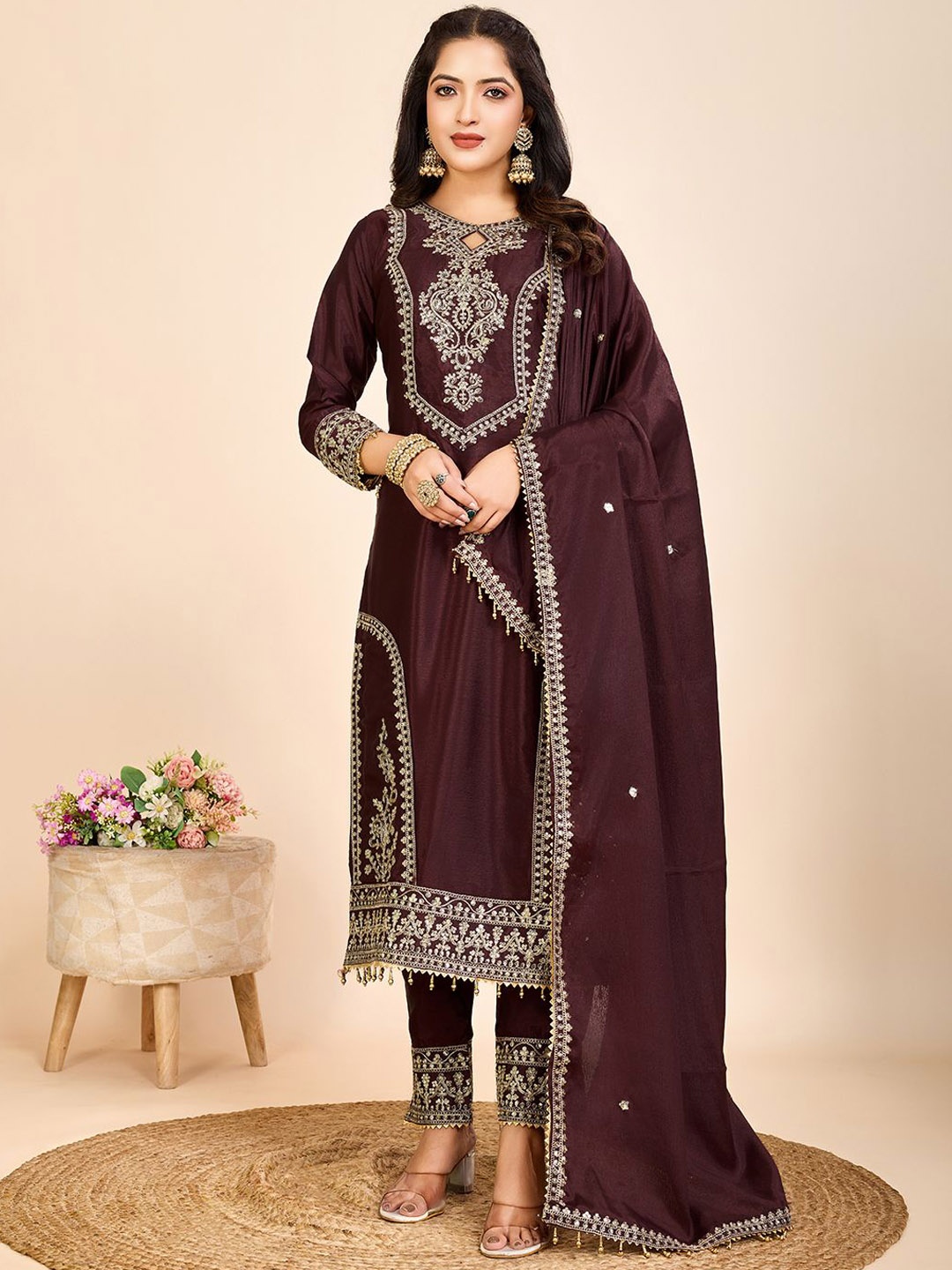 AKSHARAM Women Floral Embroidered Regular Sequinned Kurta with Trousers & With Dupatta, Brown
AKSHARAM Women Floral Embroidered Regular Sequinned Kurta with Trousers & With Dupatta, Brown