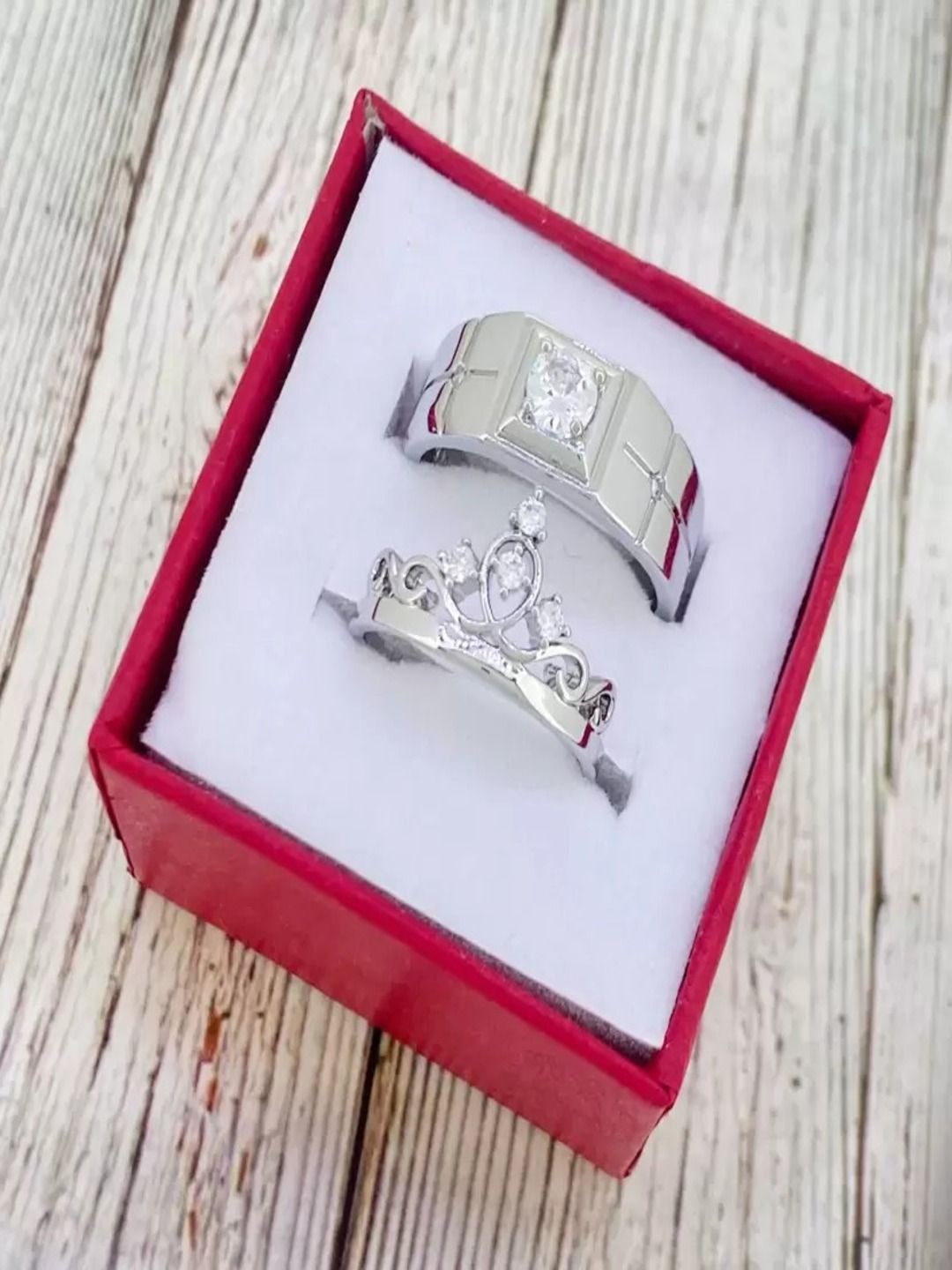 Teeragaj Set Of 2 Silver-Plated Cubic Zirconia Stone Studded Adjustable Finger Ring
Teeragaj Set Of 2 Silver-Plated Cubic Zirconia Stone Studded Adjustable Finger Ring
