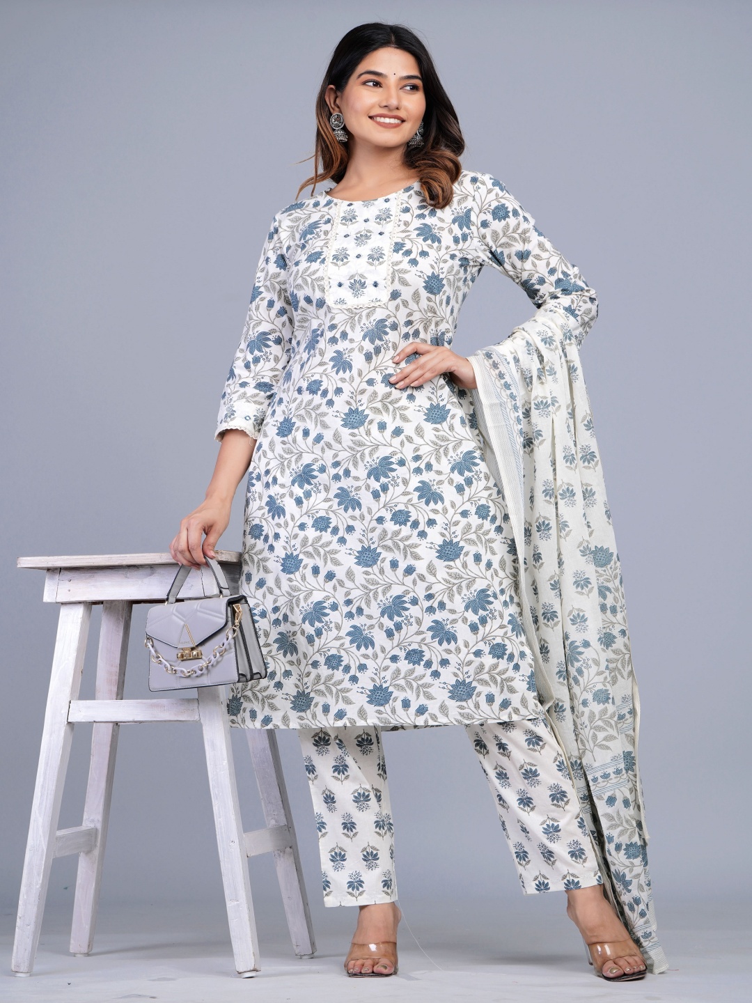 Moda Rapido Women Ethnic Motifs Printed Regular Pure Cotton Kurta with Pyjamas & With Dupatta, Grey
Moda Rapido Women Ethnic Motifs Printed Regular Pure Cotton Kurta with Pyjamas & With Dupatta, Grey