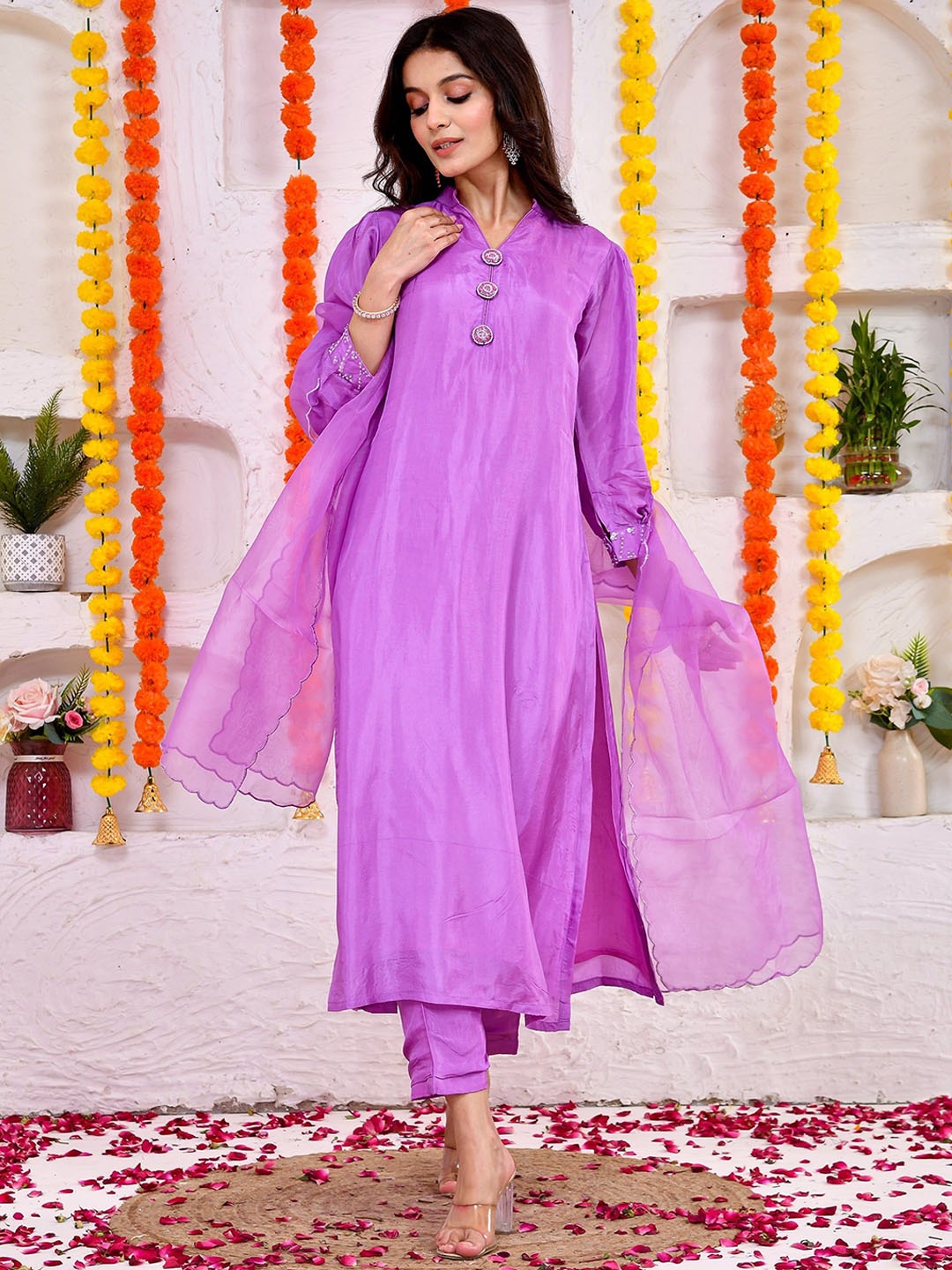 DRESENCE Women Embroidered Regular Pure Silk Kurta with Trousers & With Dupatta, Purple
DRESENCE Women Embroidered Regular Pure Silk Kurta with Trousers & With Dupatta, Purple