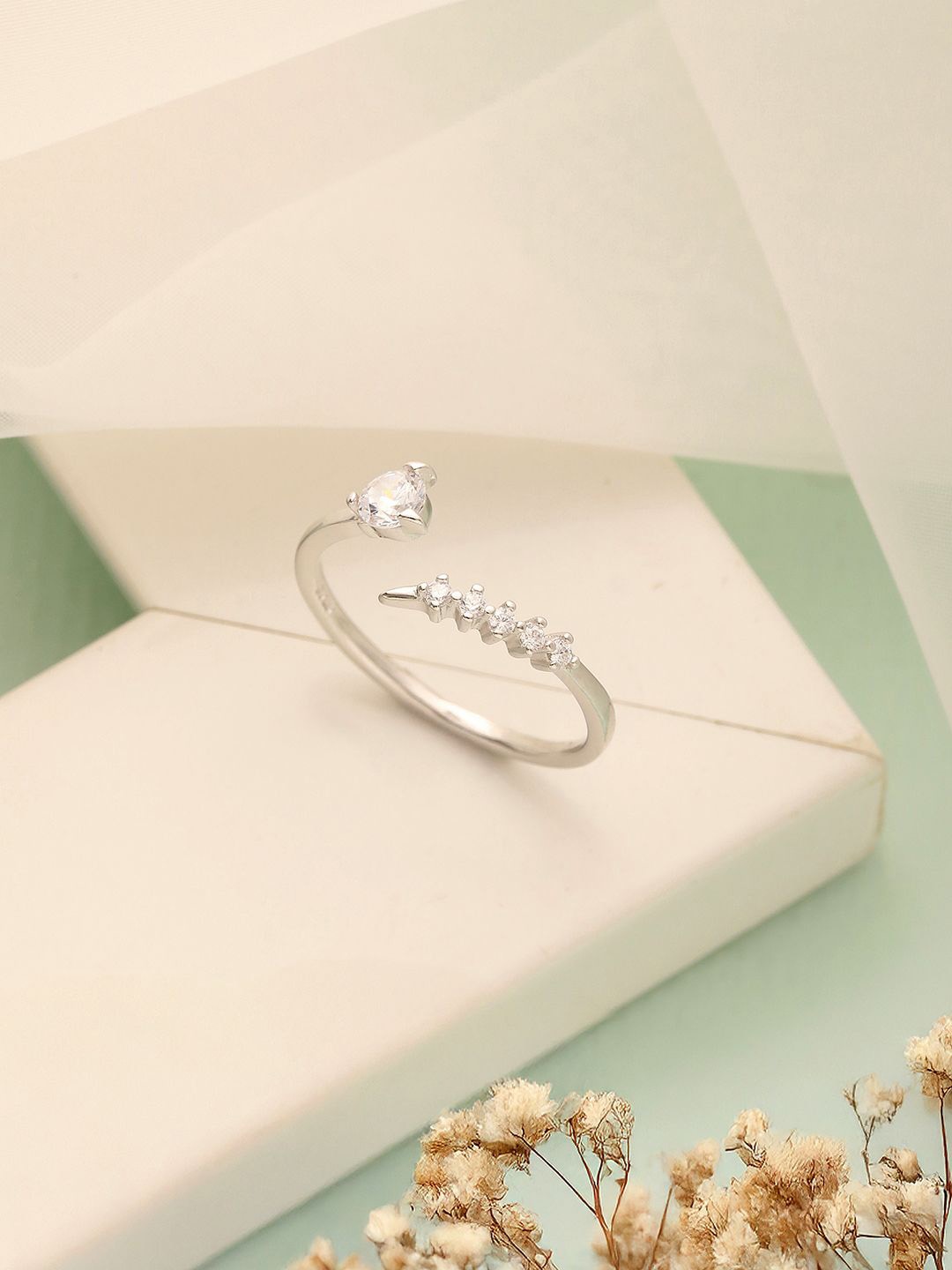 SARAF SILVERETZ 925 Sterling Silver Silver-Plated Cubic Zirconia Studded Adjustable Ring
SARAF SILVERETZ 925 Sterling Silver Silver-Plated Cubic Zirconia Studded Adjustable Ring