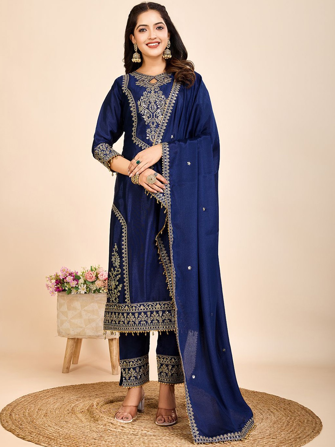 AKSHARAM Women Floral Embroidered Regular Sequinned Kurta with Trousers & With Dupatta, Navy blue
AKSHARAM Women Floral Embroidered Regular Sequinned Kurta with Trousers & With Dupatta, Navy blue