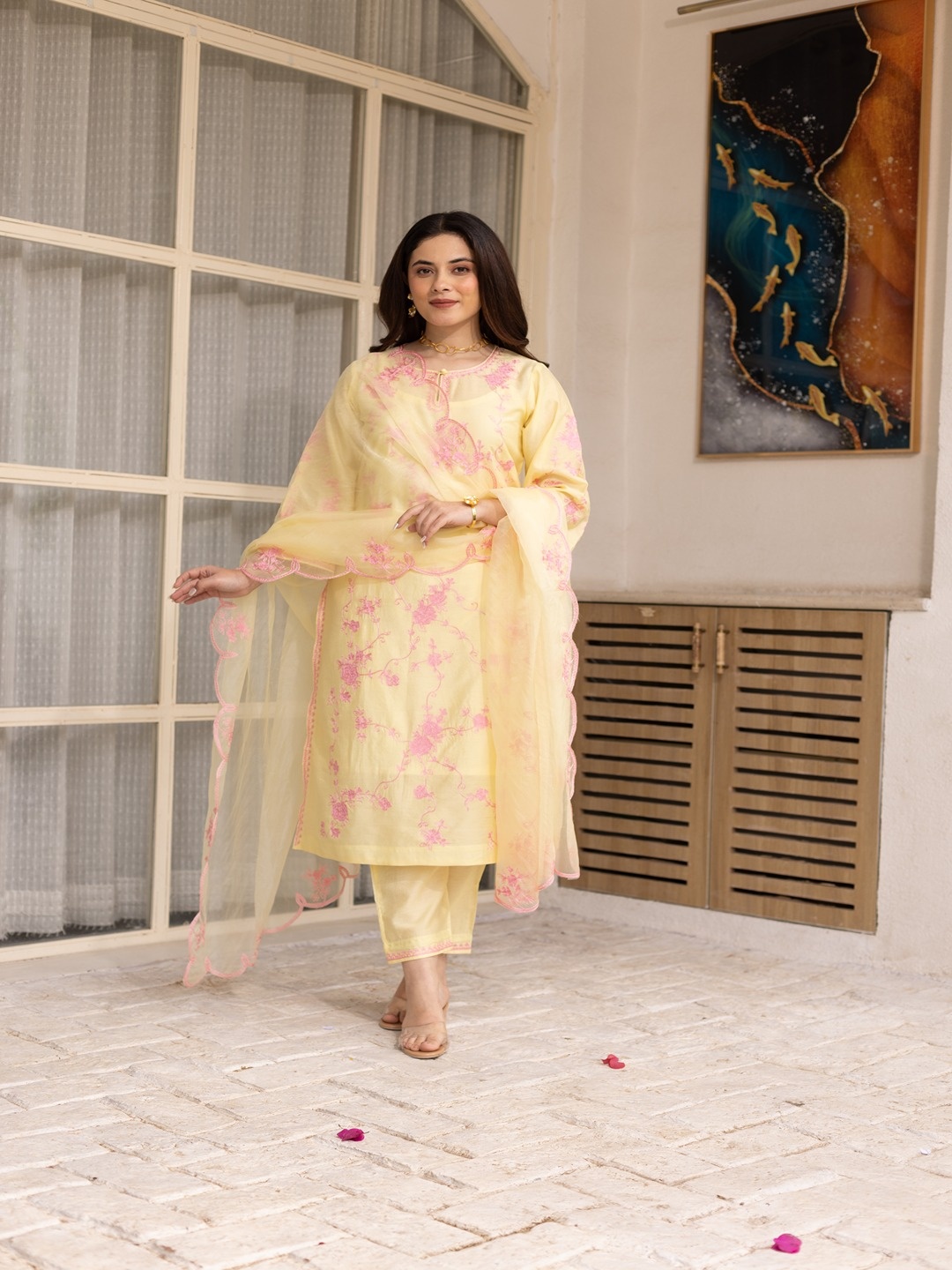 ASRUMO Women Floral Embroidered Regular Thread Work Kurta with Trousers & With Dupatta, Yellow
ASRUMO Women Floral Embroidered Regular Thread Work Kurta with Trousers & With Dupatta, Yellow