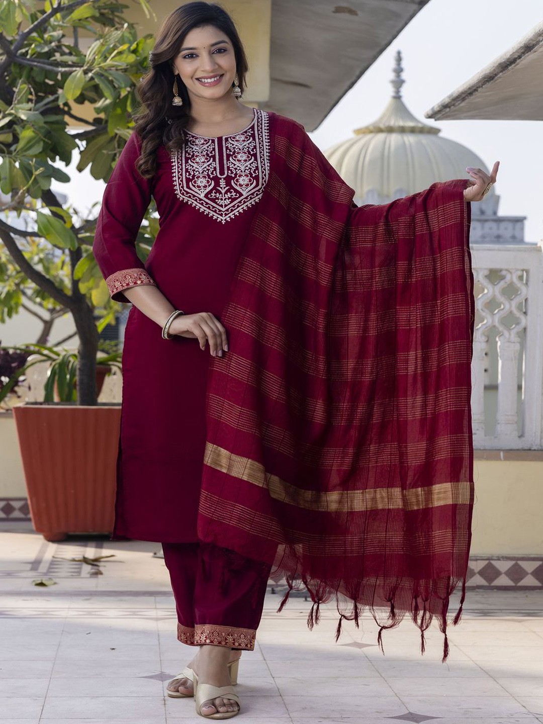 KALINI Women Ethnic Motifs Embroidered Regular Thread Work Raw Silk Kurta with Trousers & With Dupatta, Maroon
KALINI Women Ethnic Motifs Embroidered Regular Thread Work Raw Silk Kurta with Trousers & With Dupatta, Maroon