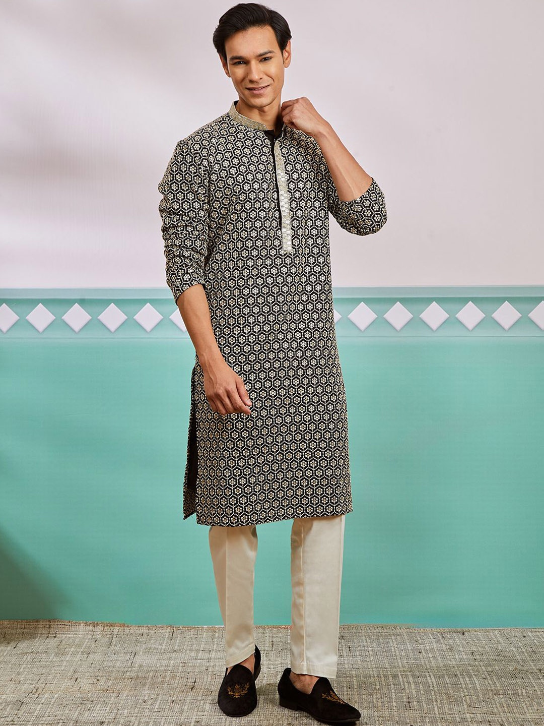 VASTRAMAY Men Ethnic Motifs Embroidered Regular Sequinned Kurta with Trousers, Black
VASTRAMAY Men Ethnic Motifs Embroidered Regular Sequinned Kurta with Trousers, Black