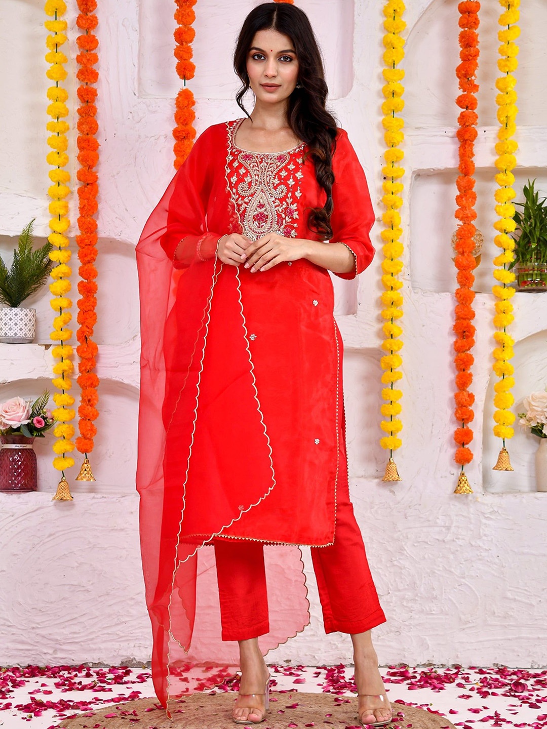DRESENCE Women Ethnic Motifs Embroidered Regular Sequinned Pure Silk Kurta with Trousers & With Dupatta, Red
DRESENCE Women Ethnic Motifs Embroidered Regular Sequinned Pure Silk Kurta with Trousers & With Dupatta, Red