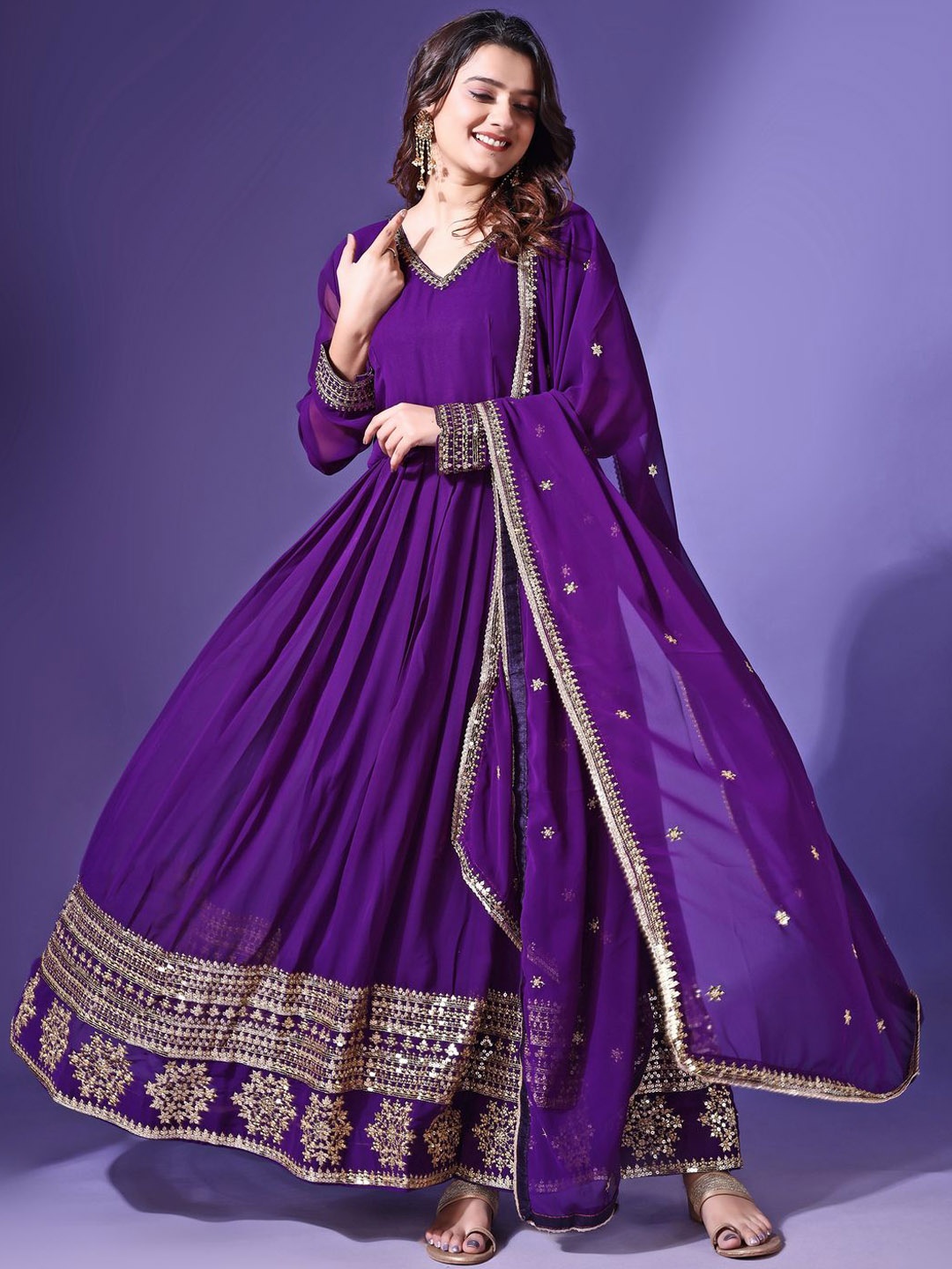 Wedani Women Embroidered Regular Sequinned Kurta with Pyjamas & With Dupatta, Purple
Wedani Women Embroidered Regular Sequinned Kurta with Pyjamas & With Dupatta, Purple