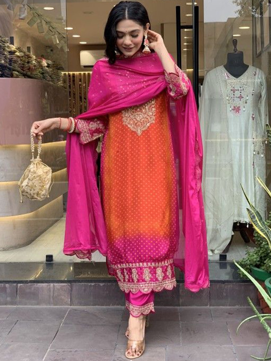 BAESD Minakshi Bandhani Printed Silk Chiffon Straight Kurta With Trouser & Dupatta, Pink
BAESD Minakshi Bandhani Printed Silk Chiffon Straight Kurta With Trouser & Dupatta, Pink