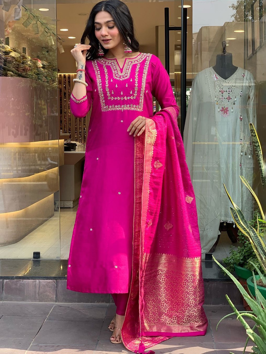 ZEEPKART Women Ethnic Motifs Beads and Stones Kurta with Dhoti Pants & With Dupatta, Pink
ZEEPKART Women Ethnic Motifs Beads and Stones Kurta with Dhoti Pants & With Dupatta, Pink