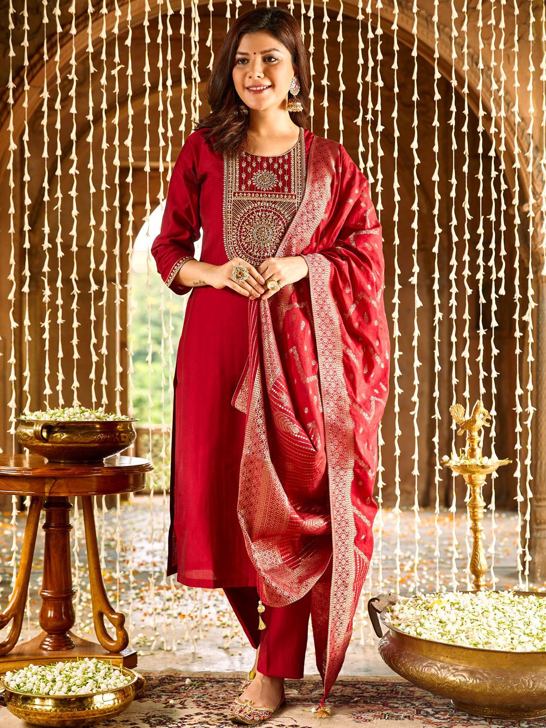 WOMEN PLUS Women Ethnic Motifs Embroidered Regular Thread Work Kurta with Trousers & With Dupatta, Red
WOMEN PLUS Women Ethnic Motifs Embroidered Regular Thread Work Kurta with Trousers & With Dupatta, Red