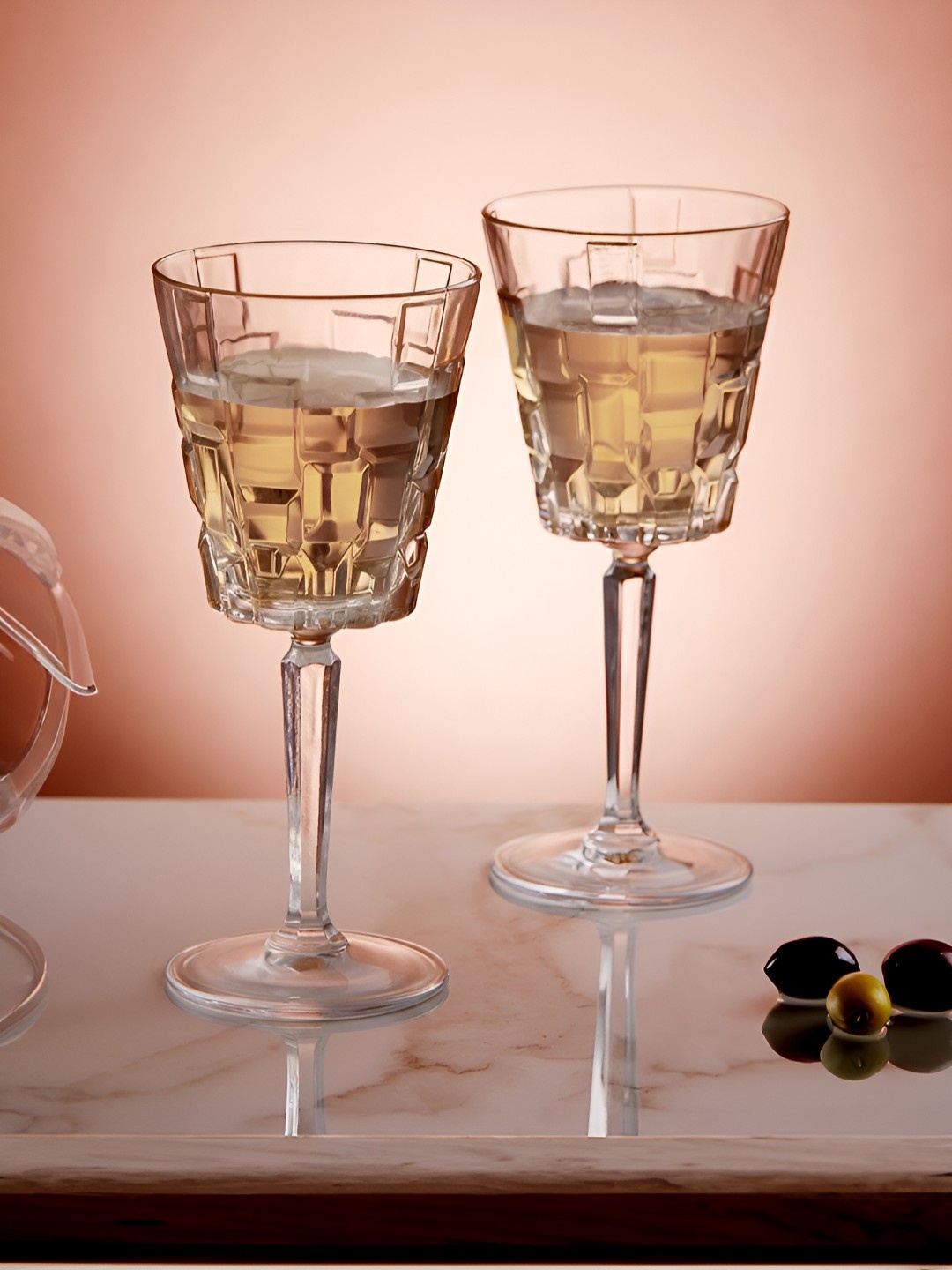Troveas TIMELESS CRYSTAL WINE GOBLET - ITALIAN CRYSTAL - SET OF 2, 280 ML, Transparent
Troveas TIMELESS CRYSTAL WINE GOBLET - ITALIAN CRYSTAL - SET OF 2, 280 ML, Transparent