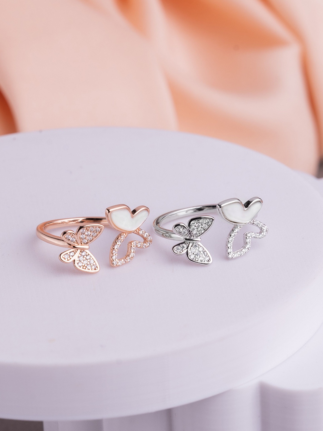 LIORA 925 Silver Jewellery Sterling Silver Rosegold Plated Adjustable Butterfly Ring, Rose gold
LIORA 925 Silver Jewellery Sterling Silver Rosegold Plated Adjustable Butterfly Ring, Rose gold