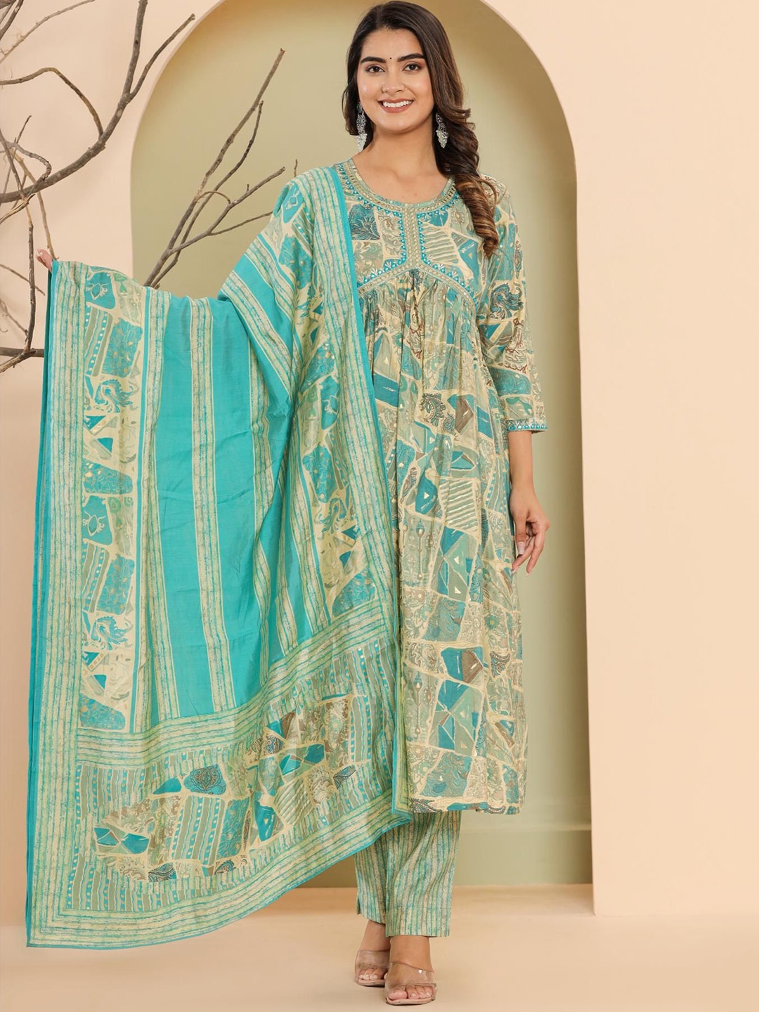 ASANSHI Women Floral Printed Regular Thread Work Kurta with Trousers & With Dupatta, Green
ASANSHI Women Floral Printed Regular Thread Work Kurta with Trousers & With Dupatta, Green