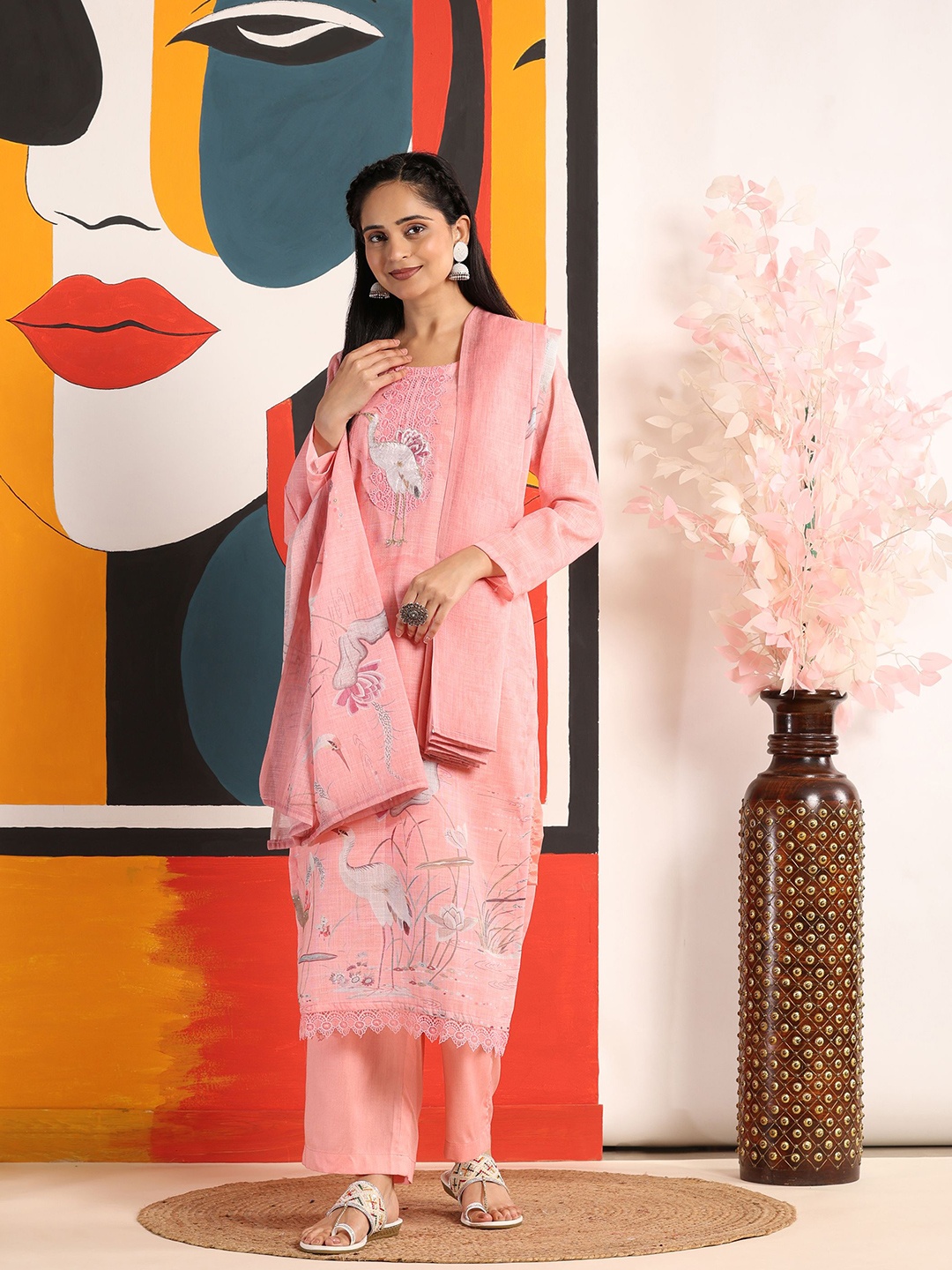 Mamicha Women Ethnic Motifs Printed Regular Thread Work Pure Cotton Kurta with Palazzos & With Dupatta, Pink
Mamicha Women Ethnic Motifs Printed Regular Thread Work Pure Cotton Kurta with Palazzos & With Dupatta, Pink
