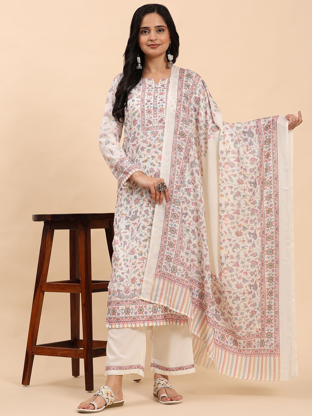 Mamicha Women Ethnic Motifs Printed Regular Pure Cotton Kurta with Palazzos & With Dupatta, Off white
Mamicha Women Ethnic Motifs Printed Regular Pure Cotton Kurta with Palazzos & With Dupatta, Off white