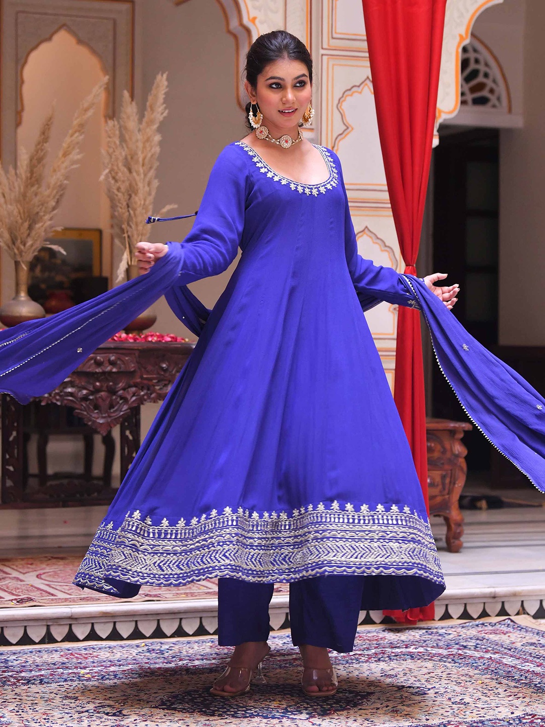 MAHUKAA Women Ethnic Motifs Embroidered Regular Thread Work Kurta Trousers Dupatta, Blue
MAHUKAA Women Ethnic Motifs Embroidered Regular Thread Work Kurta Trousers Dupatta, Blue