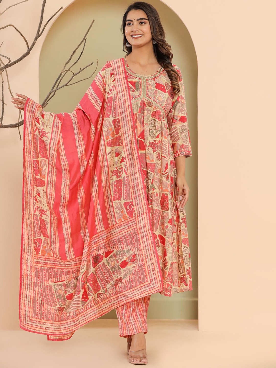 ASANSHI Women Floral Printed Regular Thread Work Kurta with Trousers & With Dupatta, Peach
ASANSHI Women Floral Printed Regular Thread Work Kurta with Trousers & With Dupatta, Peach