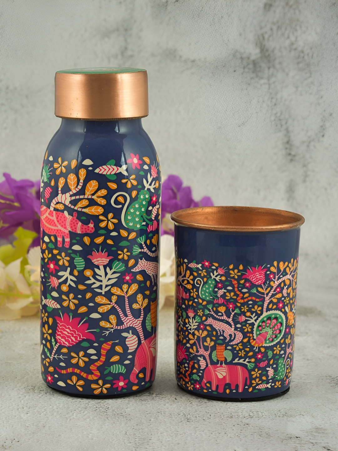 oggn Blue & Green 2 Pieces Floral Meena Printed Copper Water Bottle With Tumbler-500 ml
oggn Blue & Green 2 Pieces Floral Meena Printed Copper Water Bottle With Tumbler-500 ml