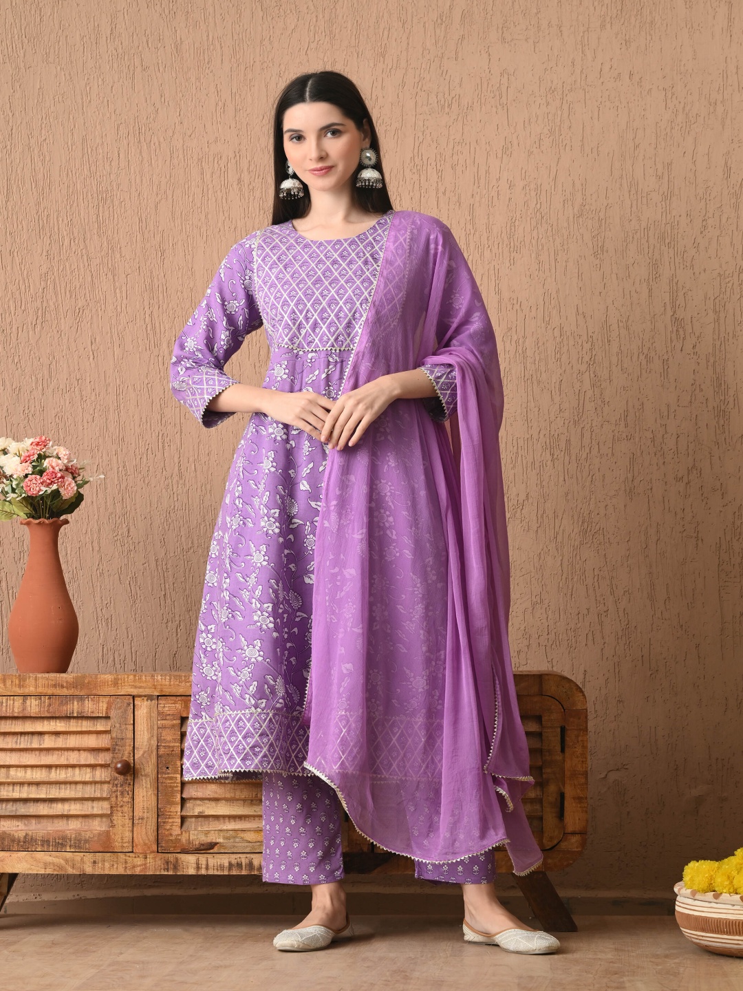 Bhoolft Floral Printed Round Neck Panelled Anarkali Kurta With Trousers & Dupatta, Purple
Bhoolft Floral Printed Round Neck Panelled Anarkali Kurta With Trousers & Dupatta, Purple