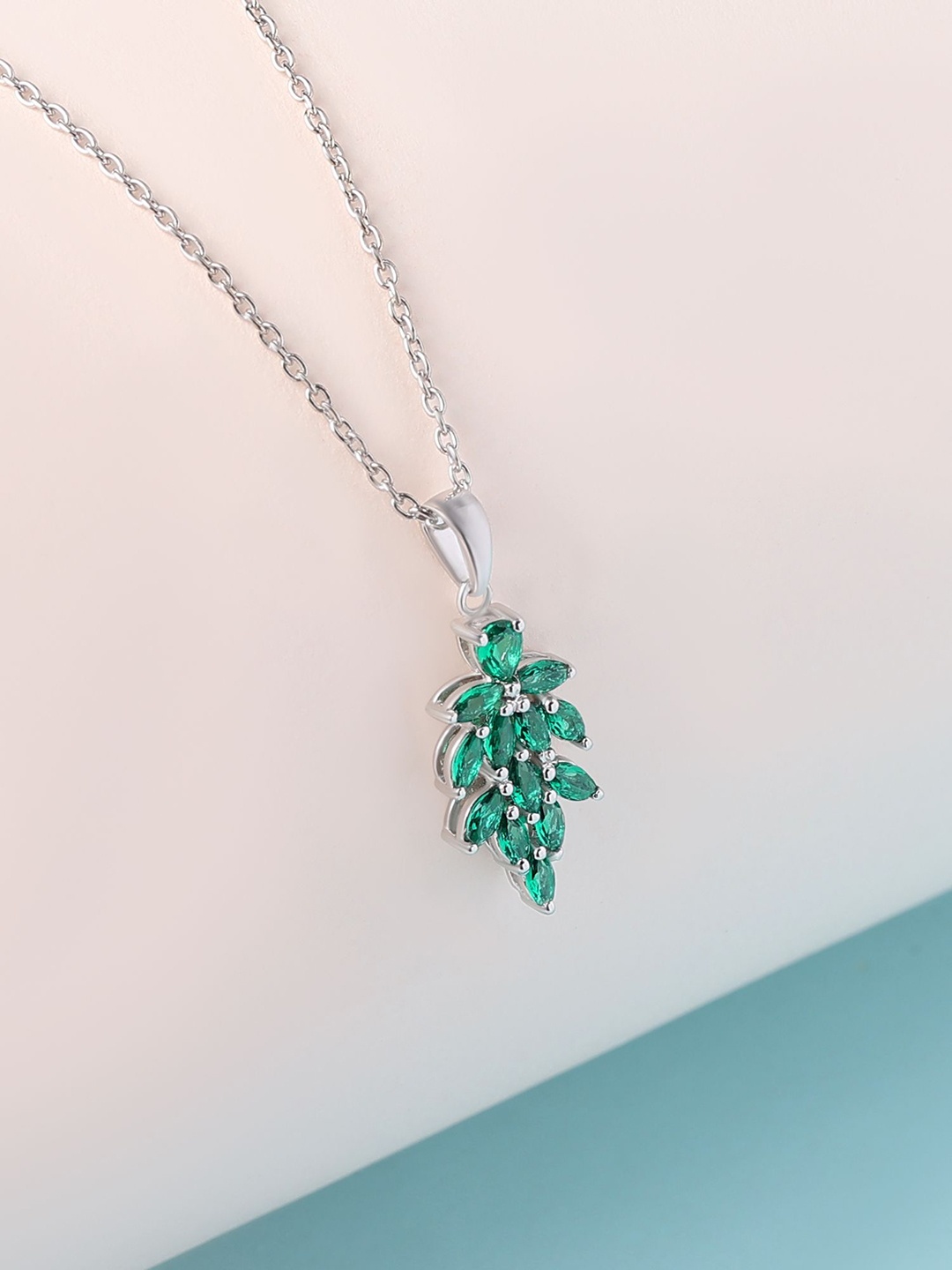 Ornate Jewels Sterling Silver Rose Gold-Plated Cubic Zirconia Studed Pendants with Chains
Ornate Jewels Sterling Silver Rose Gold-Plated Cubic Zirconia Studed Pendants with Chains