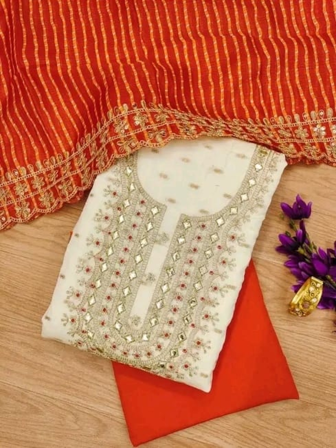 BlissFlair Ethnic Motifs Printed Embellished Pure Cotton Unstitched Dress Material, White
BlissFlair Ethnic Motifs Printed Embellished Pure Cotton Unstitched Dress Material, White