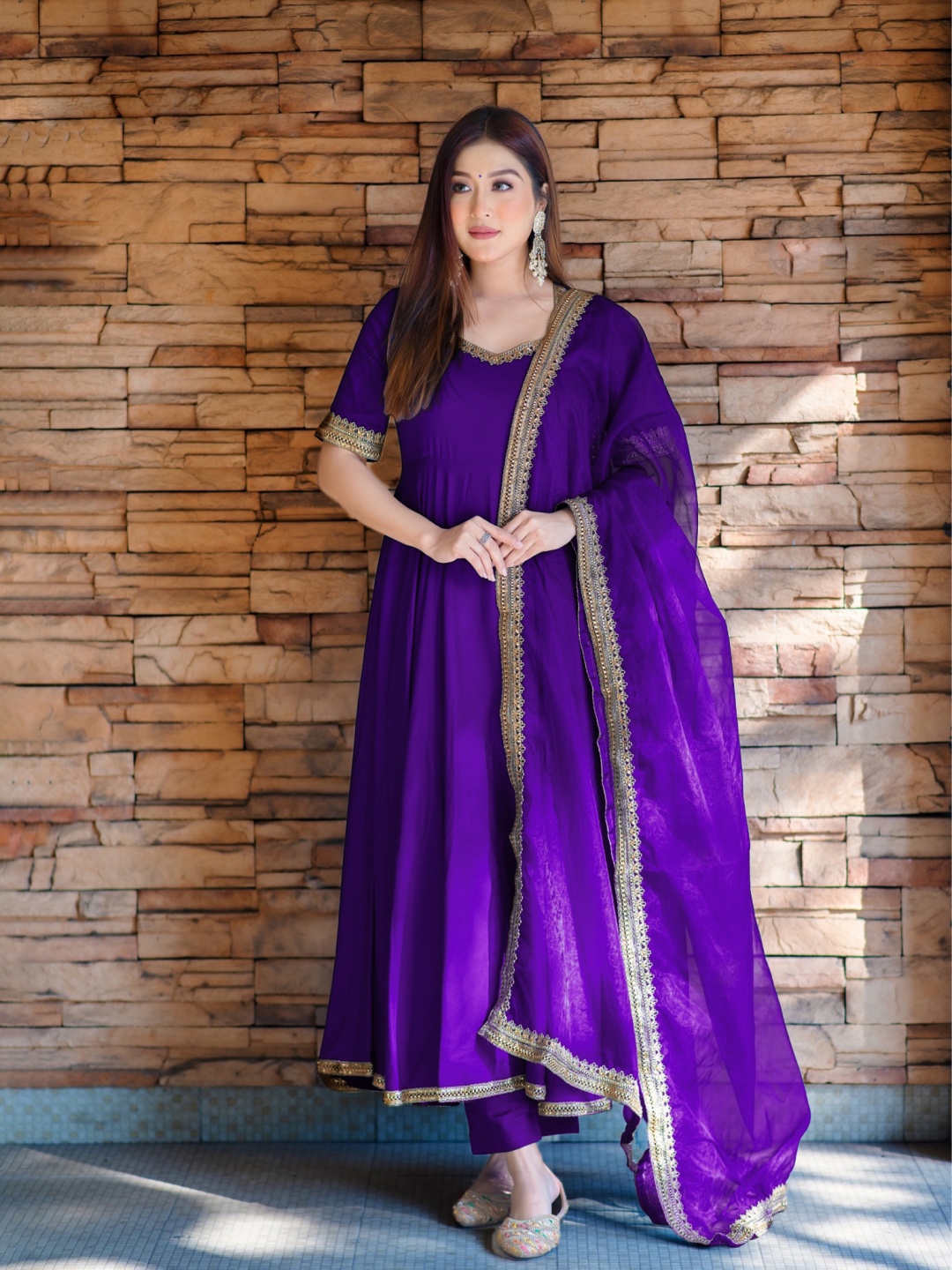 DIVASTRI Sweetheart Neck Empire Style Anarkali Kurta With Trousers And Dupatta, Purple
DIVASTRI Sweetheart Neck Empire Style Anarkali Kurta With Trousers And Dupatta, Purple