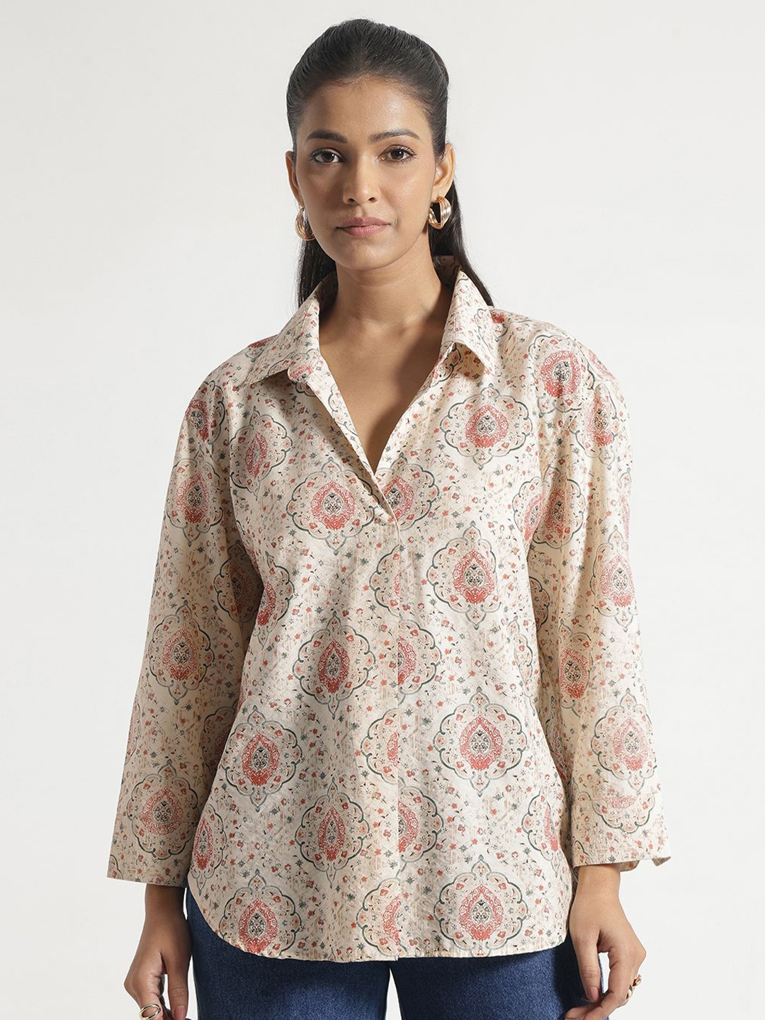 Code 61 Women Comfort Relaxed Fit Cuban Collar Abstract Printed Cotton Casual Shirt, Off white
Code 61 Women Comfort Relaxed Fit Cuban Collar Abstract Printed Cotton Casual Shirt, Off white