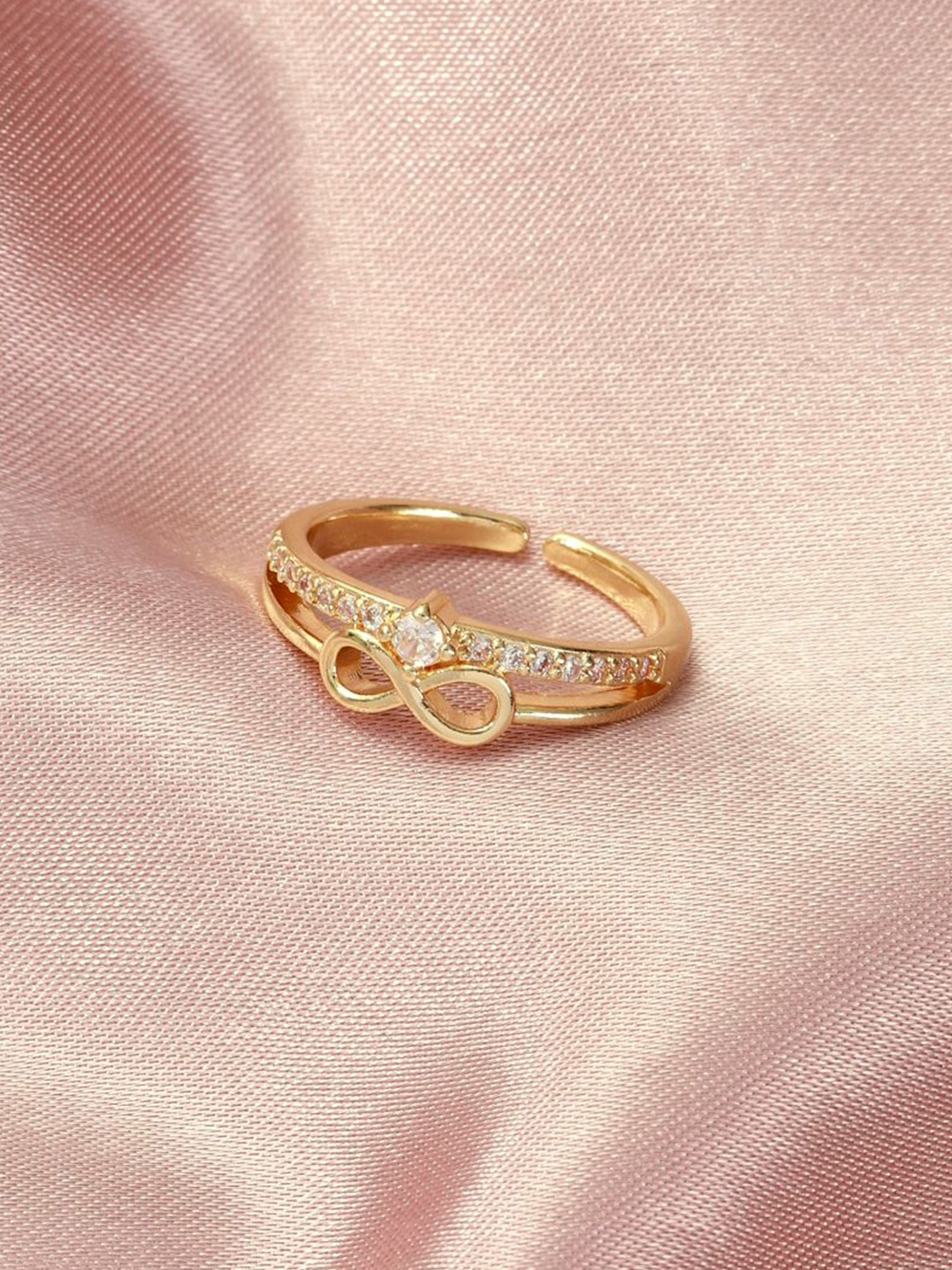 SALTY Golden Love Infinity Ring For Women & Girls Finger Ring Jewellery Accessories, Gold
SALTY Golden Love Infinity Ring For Women & Girls Finger Ring Jewellery Accessories, Gold