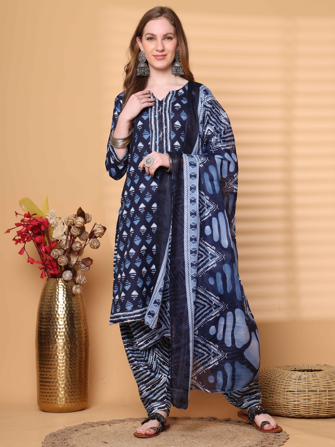 Roly Poly Abstract Printed Notch Neck Straight Kurta With Salwar And Dupatta, Navy blue
Roly Poly Abstract Printed Notch Neck Straight Kurta With Salwar And Dupatta, Navy blue