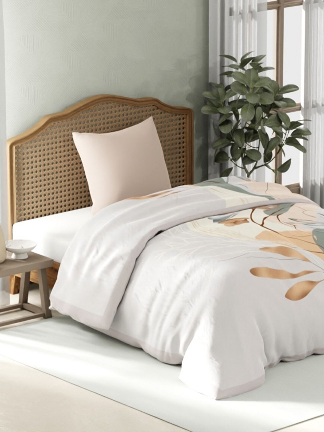 Boutique Living India Valatia Floral 2 Ply Single Premium Mink Blanket 1.60 m x 2.20 m, Beige
Boutique Living India Valatia Floral 2 Ply Single Premium Mink Blanket 1.60 m x 2.20 m, Beige