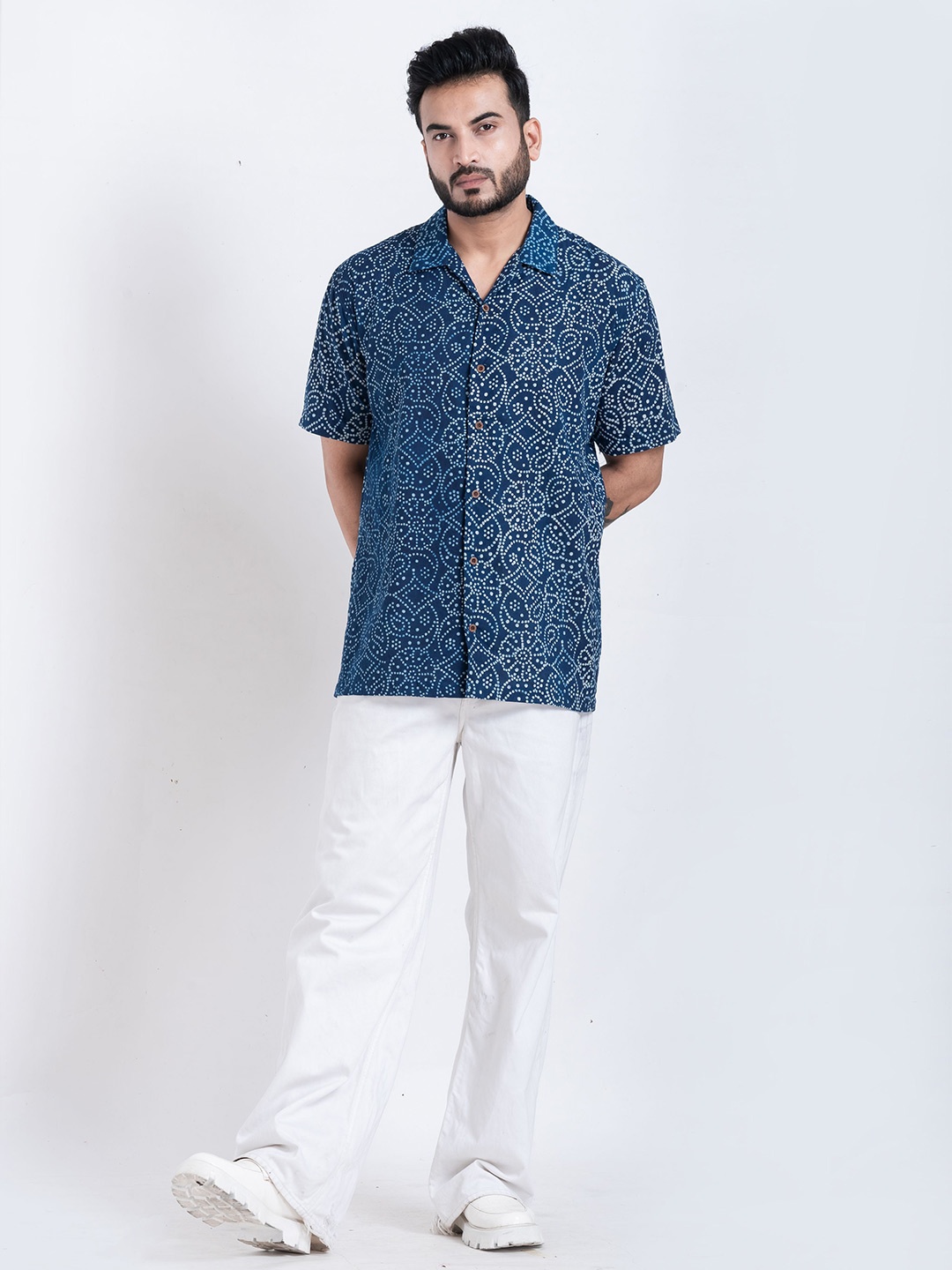 Kartikeya Jaipur Men Straight Fit Cuban Collar Floral Printed Cotton Casual Shirt, Blue
Kartikeya Jaipur Men Straight Fit Cuban Collar Floral Printed Cotton Casual Shirt, Blue