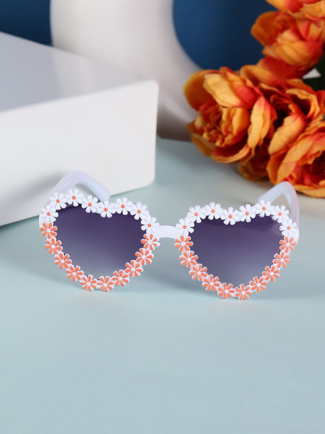PASSION PETALS Girls Butterfly Sunglasses with Polarised and UV Protected Lens, White
PASSION PETALS Girls Butterfly Sunglasses with Polarised and UV Protected Lens, White