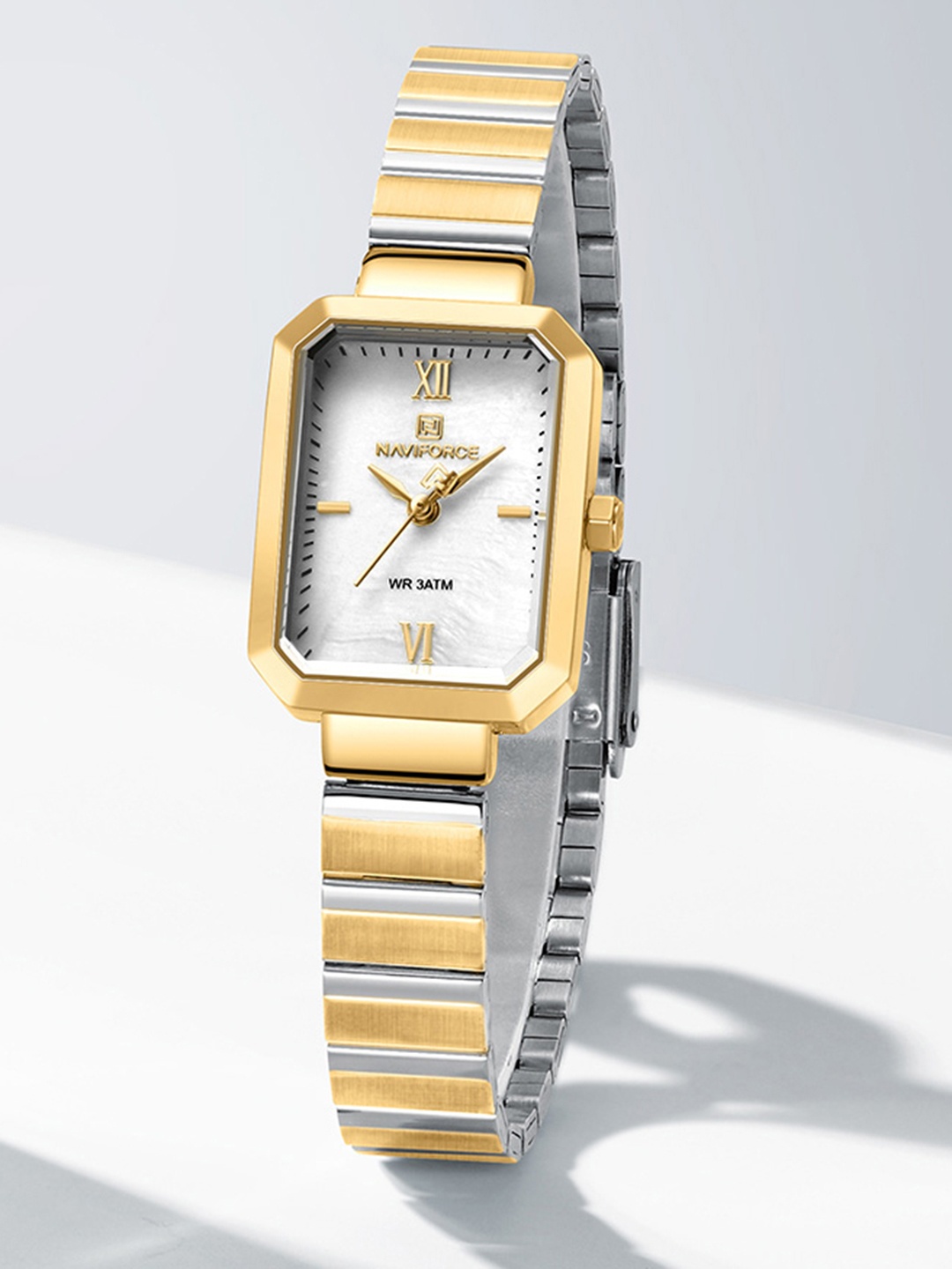 Naviforce Women Mother of Pearl Dial & Stainless Steel Straps Analogue Watch NF5050_G W G, White
Naviforce Women Mother of Pearl Dial & Stainless Steel Straps Analogue Watch NF5050_G W G, White