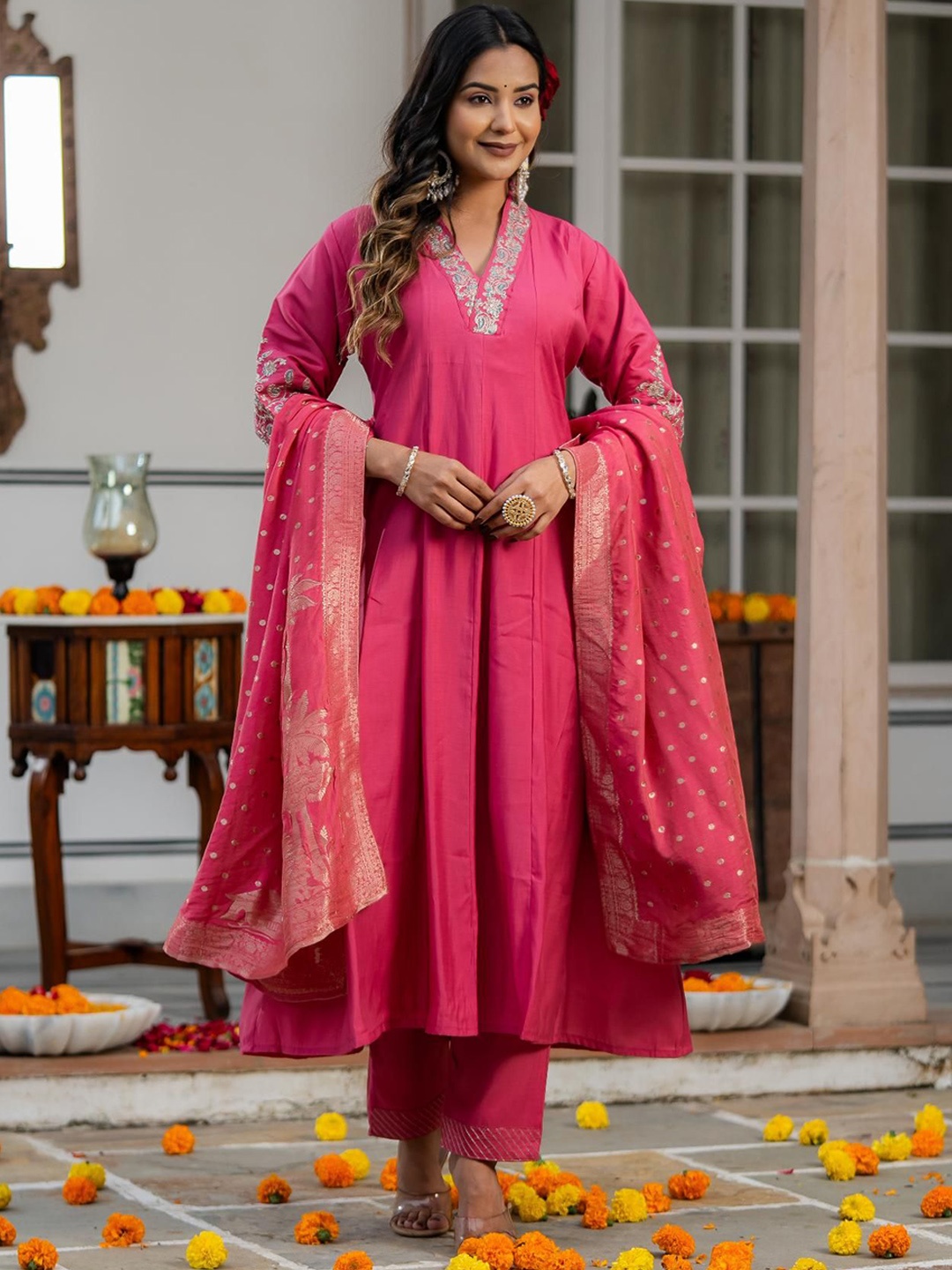 Moda Rapido Floral Embroidered V-Neck Sequinned Anarkali Kurta With Trouser And Dupatta, Pink
Moda Rapido Floral Embroidered V-Neck Sequinned Anarkali Kurta With Trouser And Dupatta, Pink
