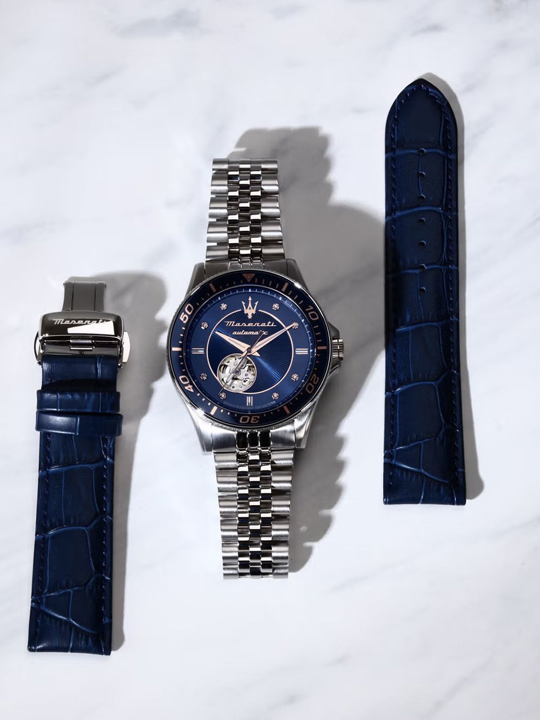 Maserati Men Dial & Stainless Steel Straps Analogue Multi Function Watch R8823140013, Blue
Maserati Men Dial & Stainless Steel Straps Analogue Multi Function Watch R8823140013, Blue