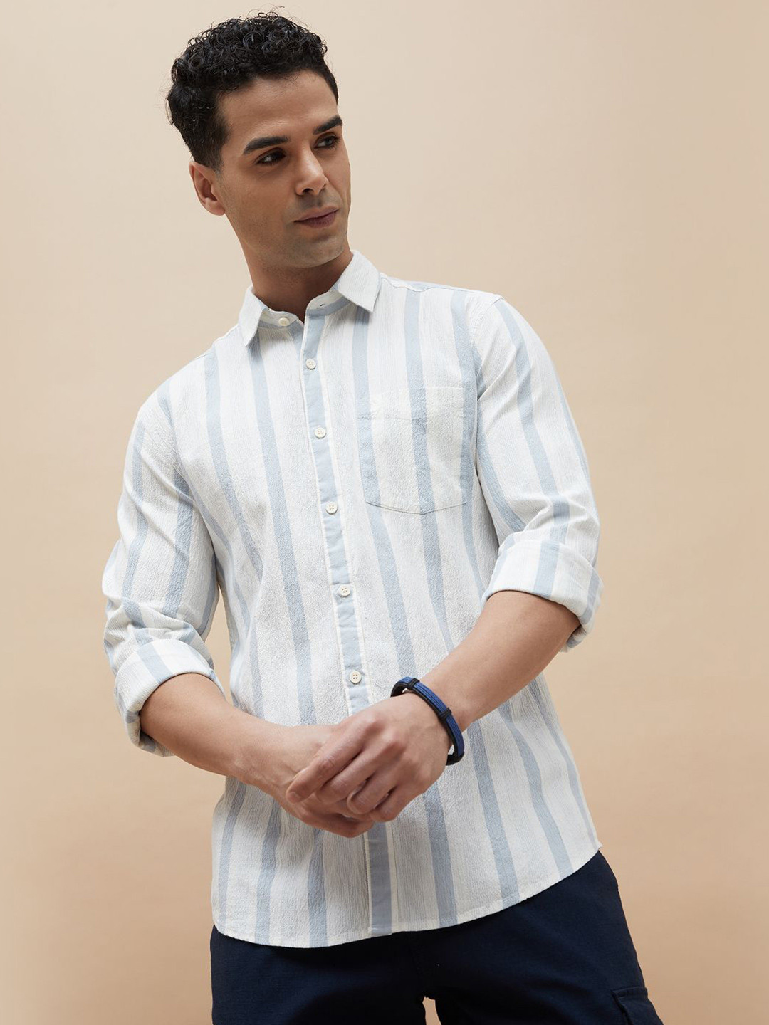CODE by Lifestyle Men Slim Fit Spread Collar Vertical Striped Cotton Casual Shirt, Off white
CODE by Lifestyle Men Slim Fit Spread Collar Vertical Striped Cotton Casual Shirt, Off white