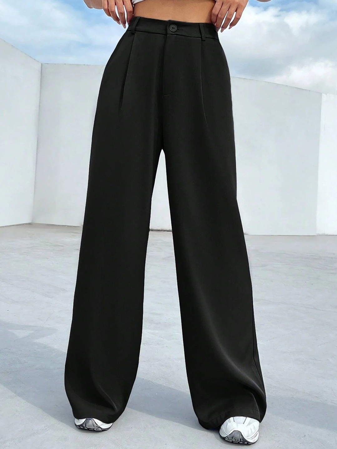 FNOCKS Women Classic Organic Cotton Skinny Fit High-Rise Pleated Wide Leg Trousers, Black
FNOCKS Women Classic Organic Cotton Skinny Fit High-Rise Pleated Wide Leg Trousers, Black