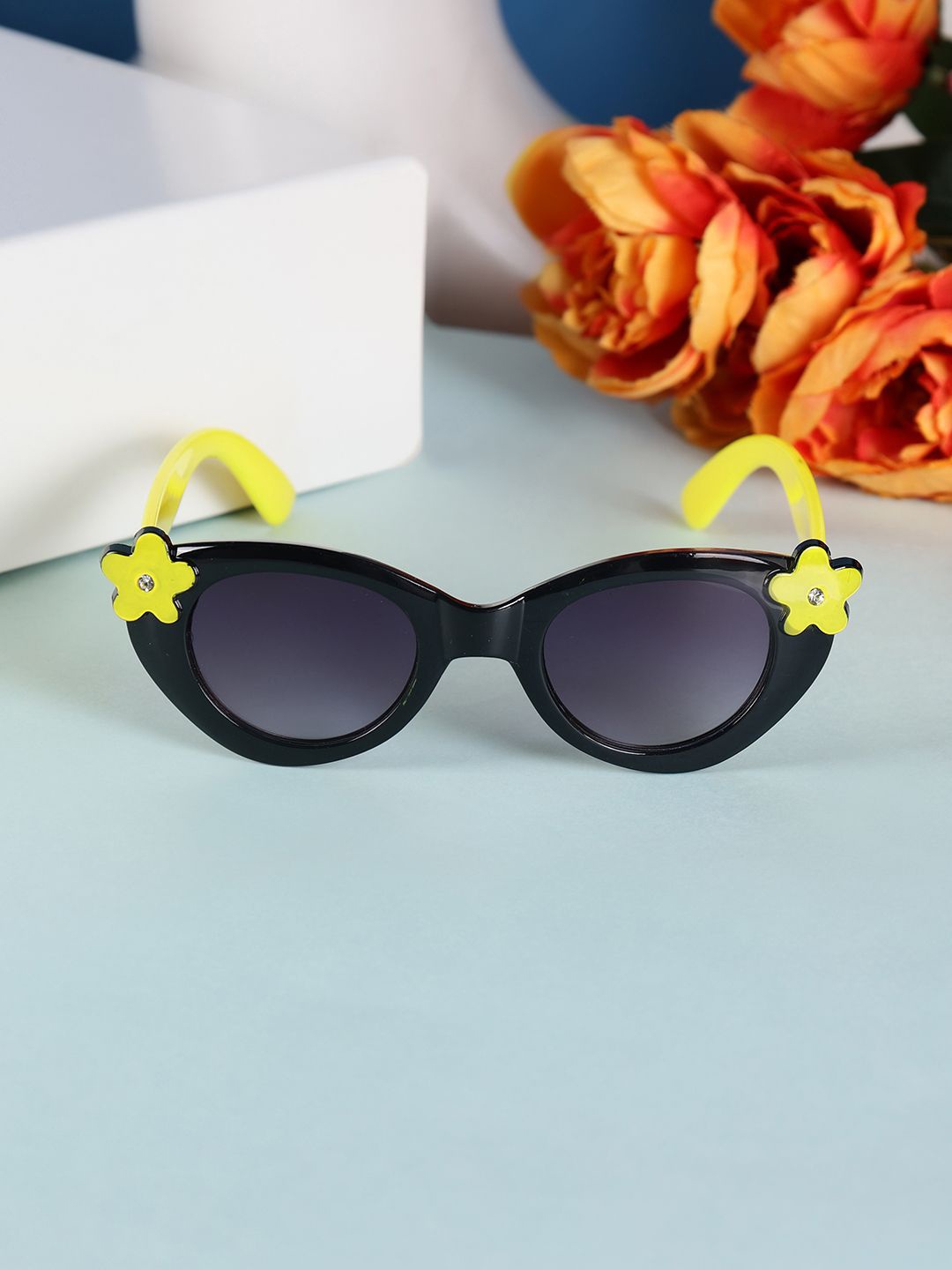 PASSION PETALS Kids Cateye Sunglasses with Polarised & UV Protected Lens 11-20blackglasses, Black
PASSION PETALS Kids Cateye Sunglasses with Polarised & UV Protected Lens 11-20blackglasses, Black