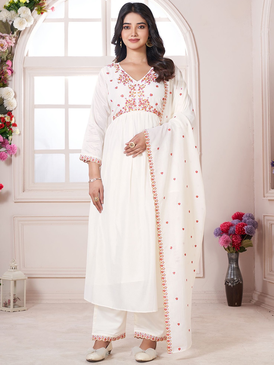KALINI Ethnic Motifs Embroidered V-Neck Anarkali Kurta With Palazzos And Dupatta, White
KALINI Ethnic Motifs Embroidered V-Neck Anarkali Kurta With Palazzos And Dupatta, White