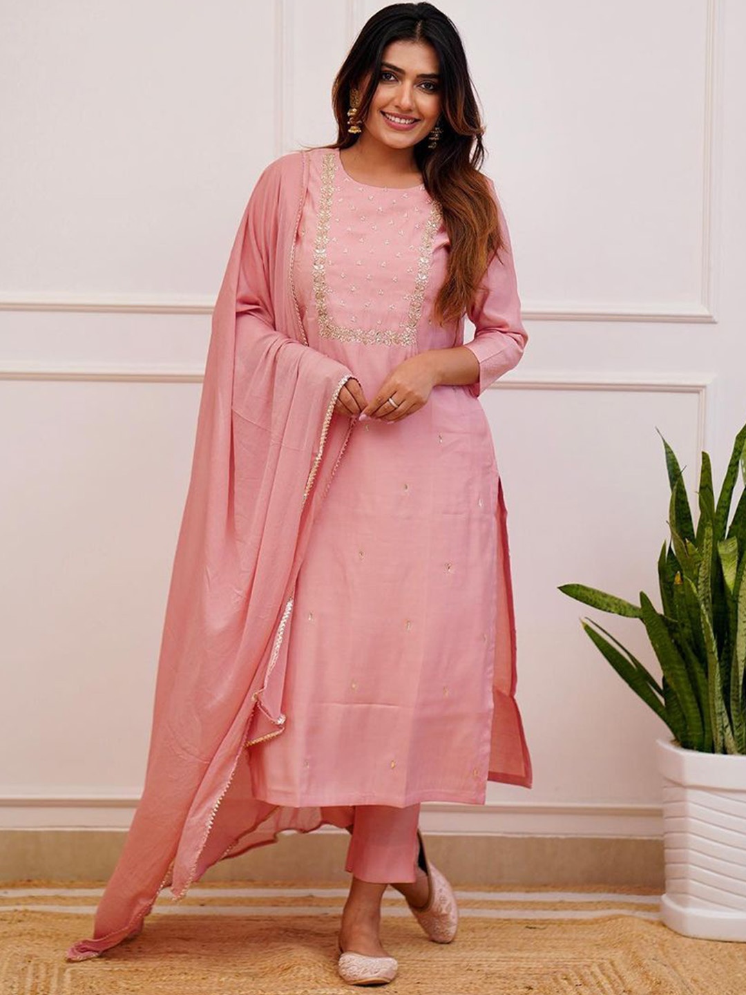 KALINI Floral Embroidered Round Neck Thread Work Kurta With Trousers & Dupatta, Peach
KALINI Floral Embroidered Round Neck Thread Work Kurta With Trousers & Dupatta, Peach