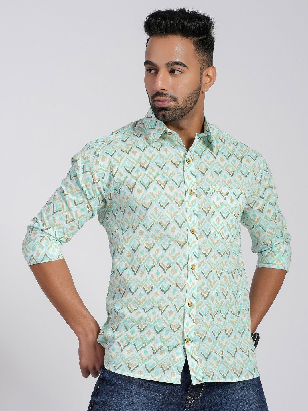Cotton Curio Men Comfort Fit Spread Collar Abstract Printed Cotton Casual Shirt, White
Cotton Curio Men Comfort Fit Spread Collar Abstract Printed Cotton Casual Shirt, White