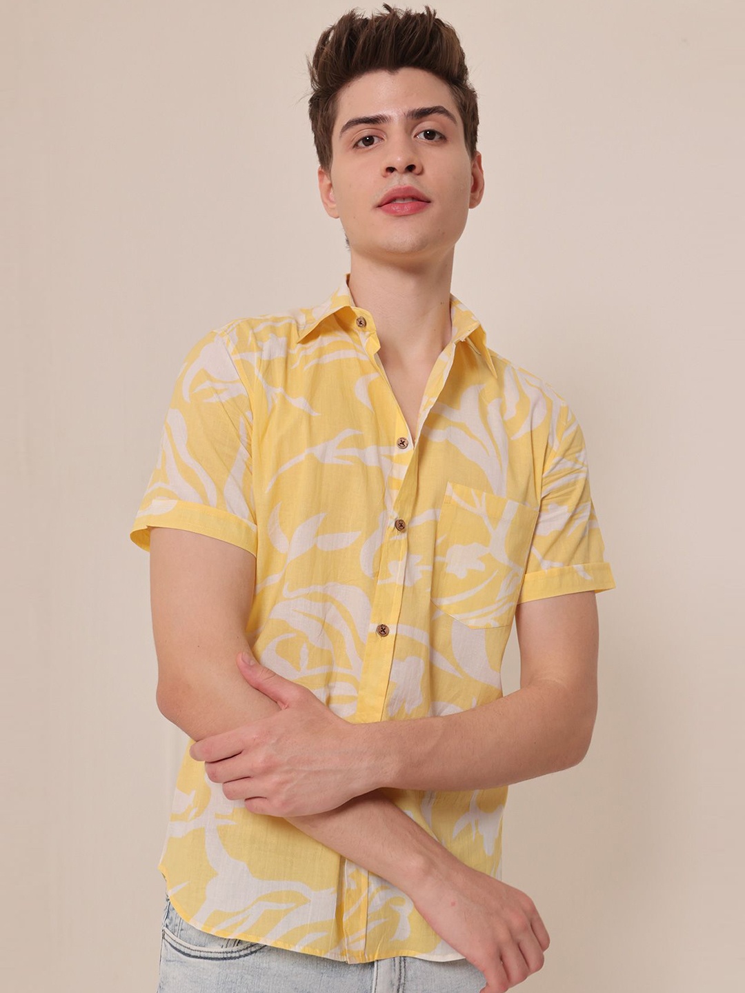 Style Matters Men Standard Fit Spread Collar Floral Printed Cotton Casual Shirt, Yellow
Style Matters Men Standard Fit Spread Collar Floral Printed Cotton Casual Shirt, Yellow