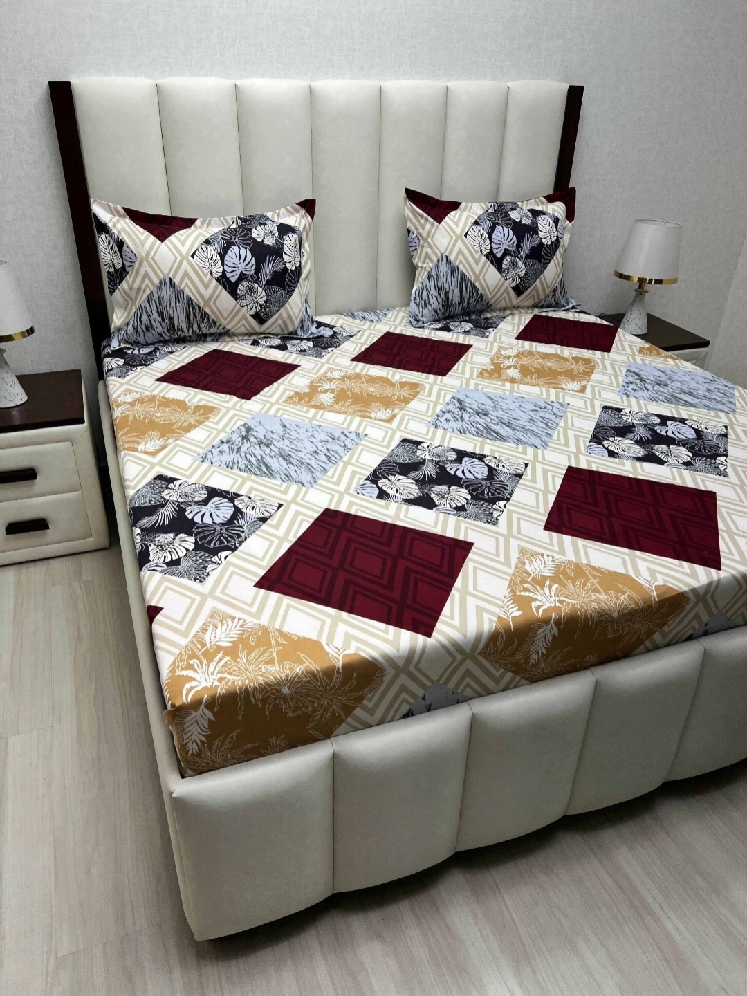 Pure Decor Amulya White & Maroon Floral Printed 350 TC Queen Bedsheet Set 2.28 m X 2.54 m
Pure Decor Amulya White & Maroon Floral Printed 350 TC Queen Bedsheet Set 2.28 m X 2.54 m
