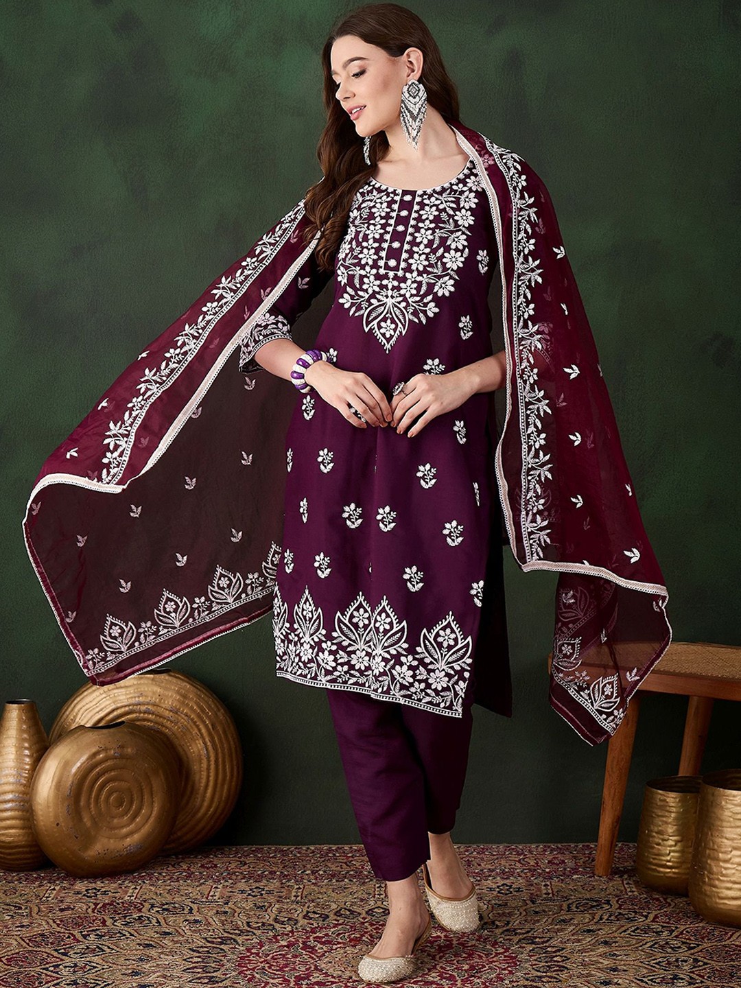 HERE&NOW Floral Embroidered Straight Thread Work Kurta With Salwar And Dupatta, Purple
HERE&NOW Floral Embroidered Straight Thread Work Kurta With Salwar And Dupatta, Purple