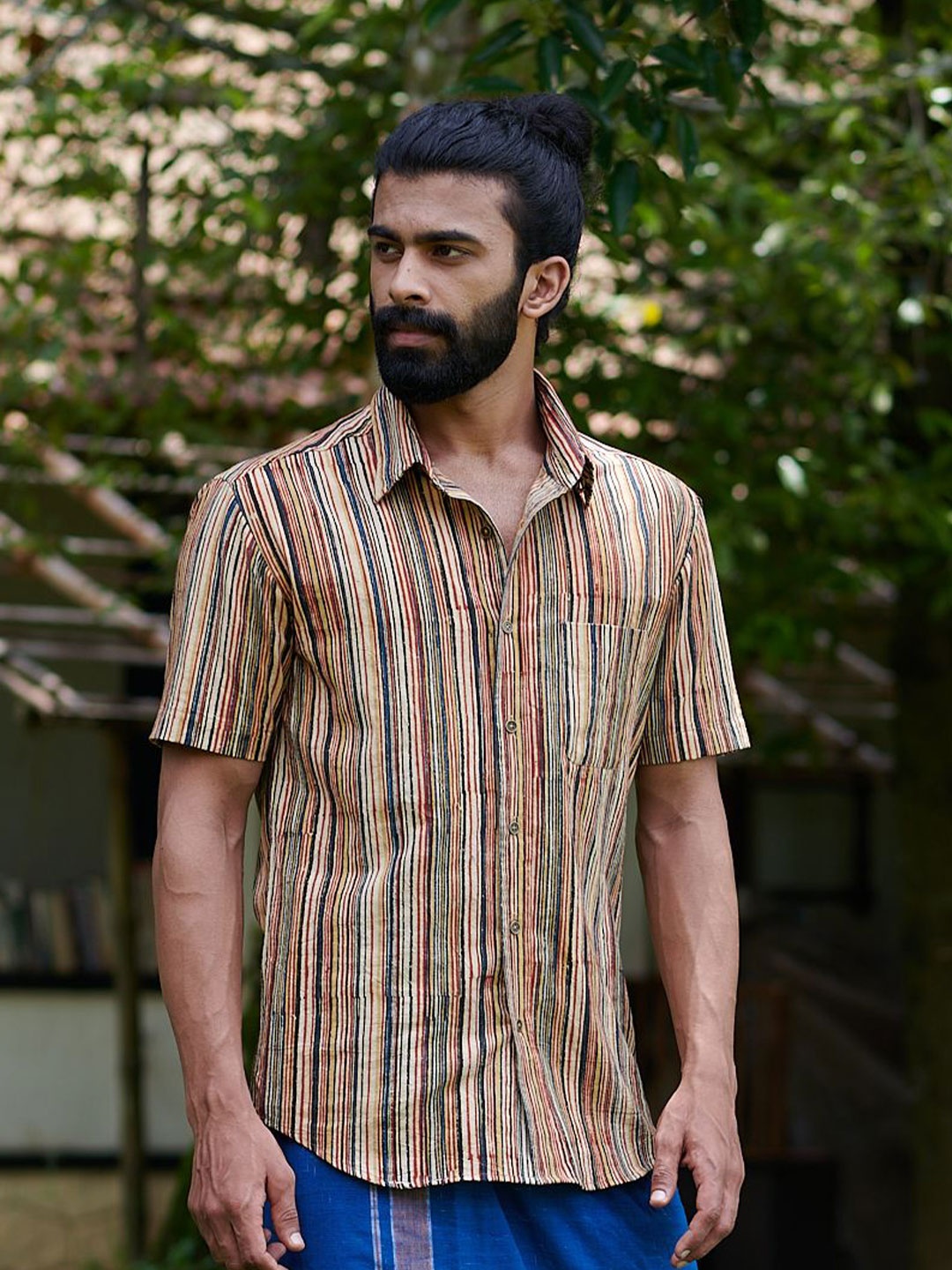 Seamstress Men Classic Fit Ezra Spread Collar Multi Striped Cotton Casual Shirt, Brown
Seamstress Men Classic Fit Ezra Spread Collar Multi Striped Cotton Casual Shirt, Brown