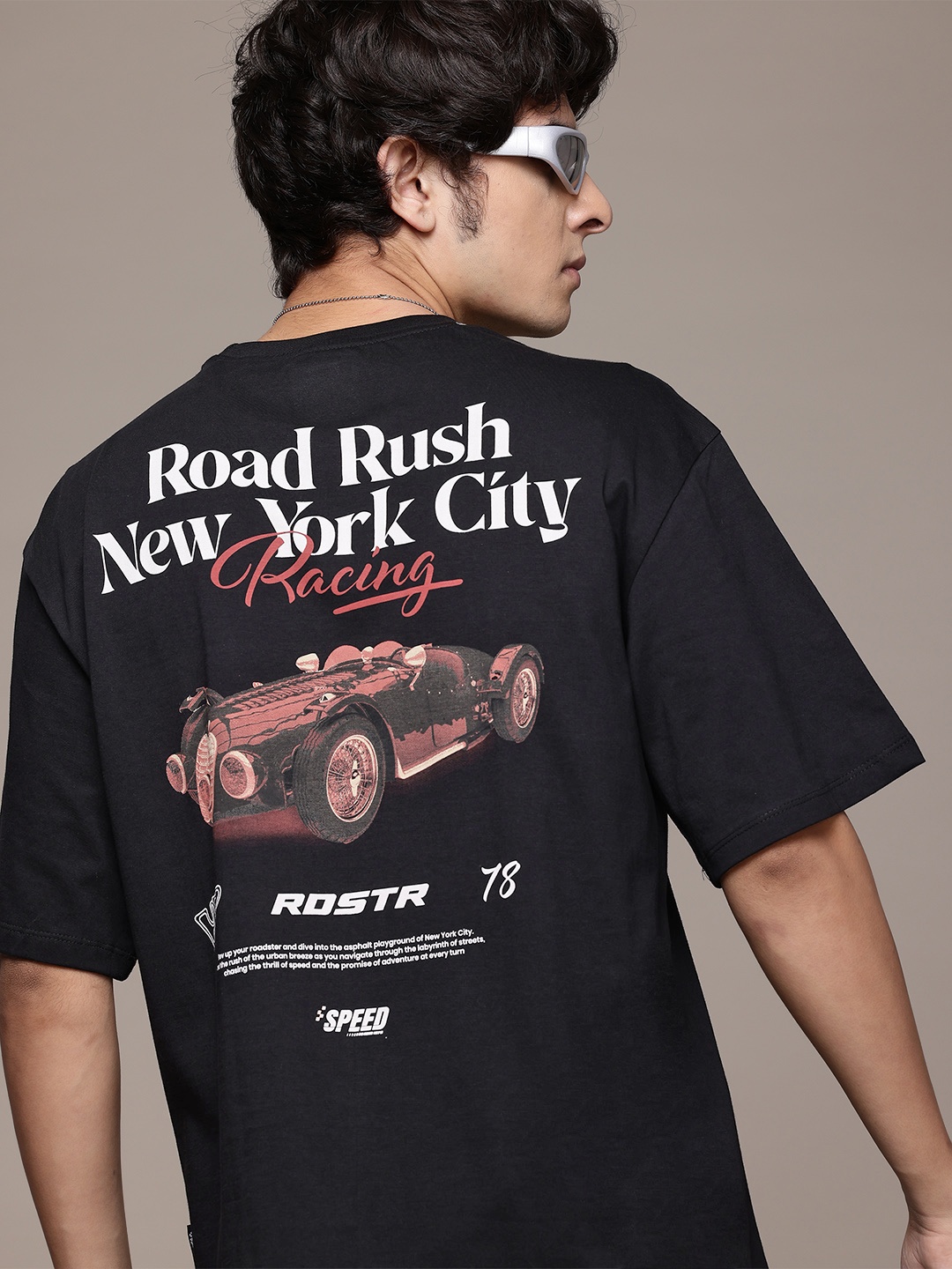 The Roadster Life Co. Graphic Printed Drop-Shoulder Sleeves Relaxed Fit T-shirt, Black
The Roadster Life Co. Graphic Printed Drop-Shoulder Sleeves Relaxed Fit T-shirt, Black