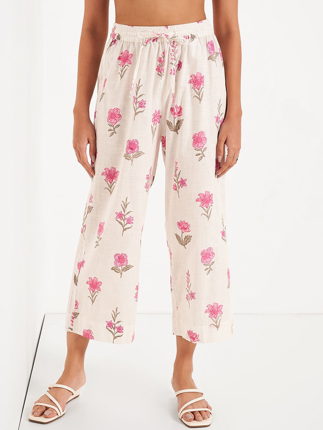 RANGMANCH BY PANTALOONS Women Floral Printed Pure Cotton Flared Parallel Trousers, White
RANGMANCH BY PANTALOONS Women Floral Printed Pure Cotton Flared Parallel Trousers, White