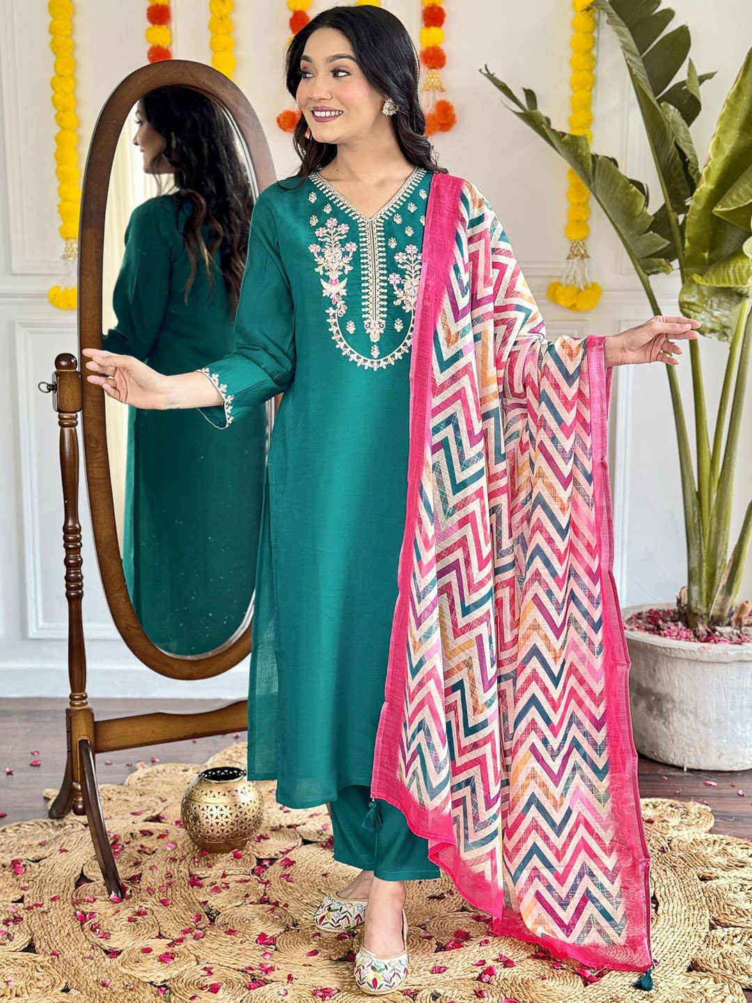 SHIJILA Floral Yoke Design V-Neck Zari Straight Kurta With Trousers & Dupatta, Green
SHIJILA Floral Yoke Design V-Neck Zari Straight Kurta With Trousers & Dupatta, Green