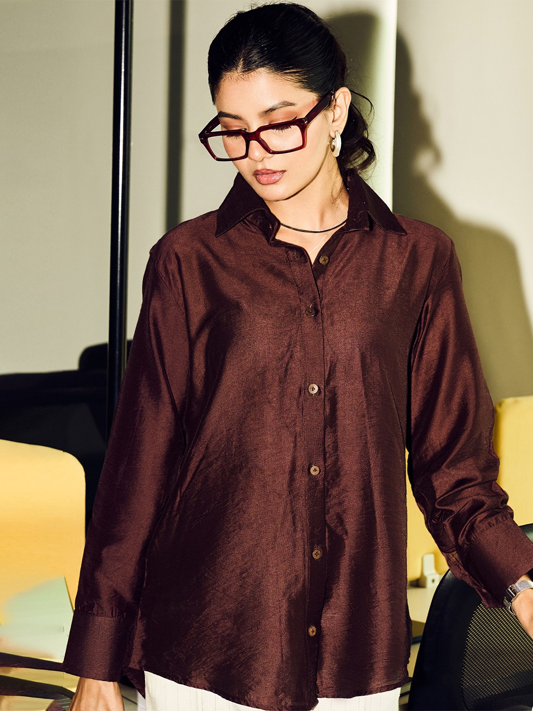 THE HOUSE OF INDU Women Comfort Relaxed Fit Spread Collar Solid Cotton Casual Shirt, Maroon
THE HOUSE OF INDU Women Comfort Relaxed Fit Spread Collar Solid Cotton Casual Shirt, Maroon